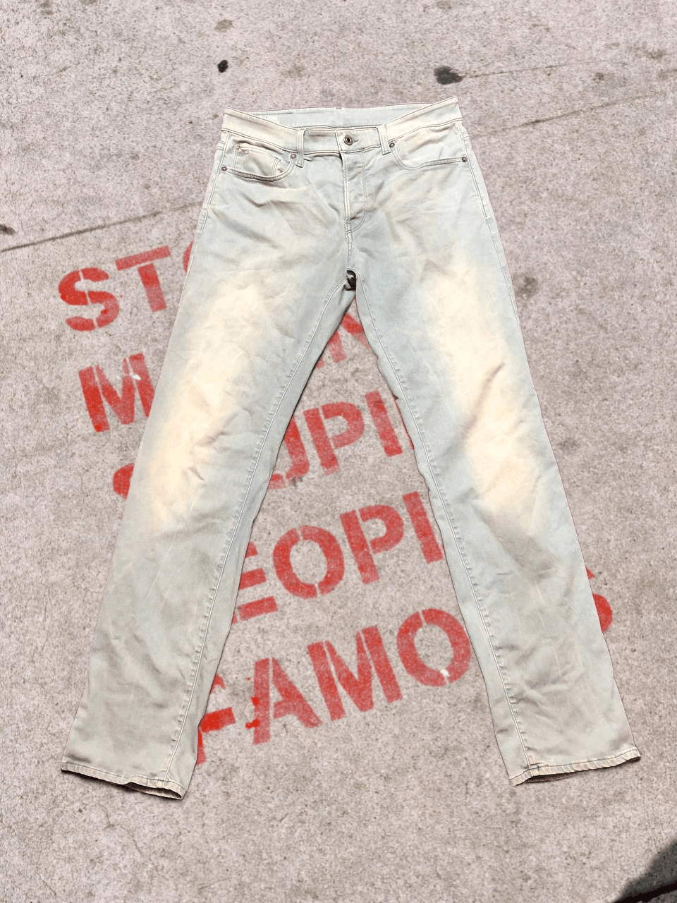 G-Star G STAR Men’s Straight Fit Denim Jeans Everyday Wear W32 L34 Size US 32 / EU 48 - 1 Thumbnail