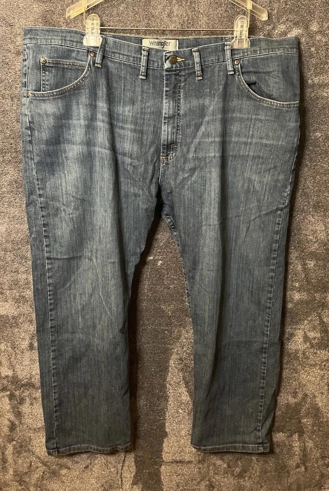 Wrangler Wrangler Authentic Jeans Men’s 42x28 Straight Leg Denim Size US 42 / EU 58 - 1 Thumbnail