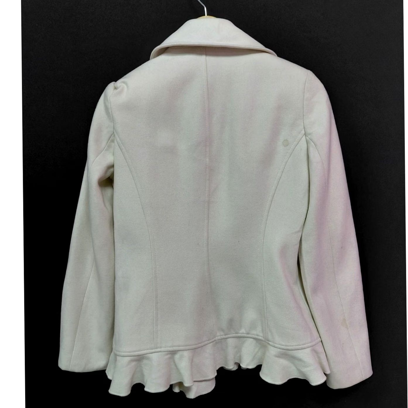 DKNY DKNY Jacket White Solid Ruffle Trim Double Breasted Long Sleeve Women Size 2 means? Size XS / US 0-2 / IT 36-38 - 2 Thumbnail