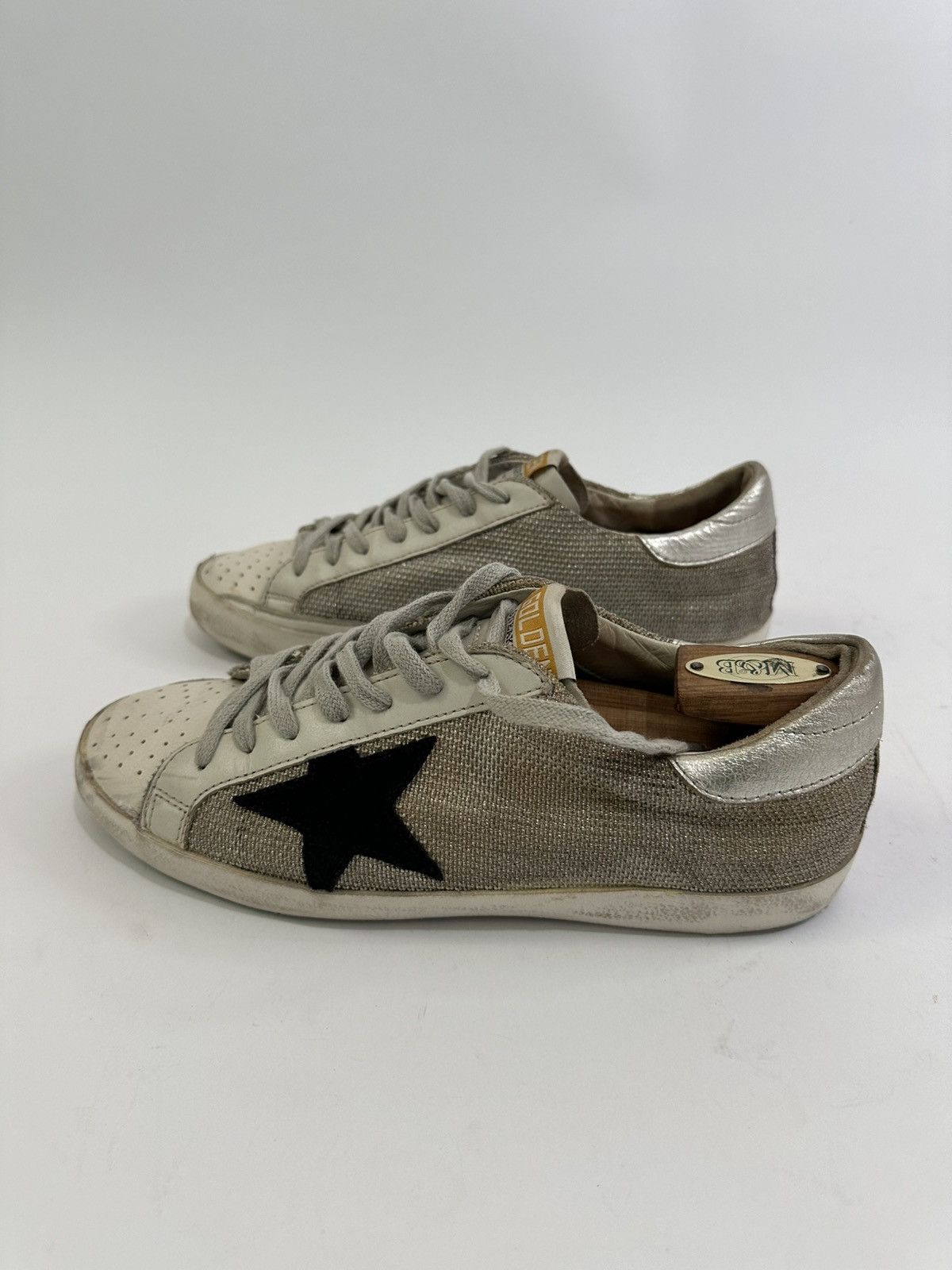 Golden Goose Golden Goose White Grey Leather Suede Superstar Sneaker Size US 7 / EU 40 - 6 Thumbnail