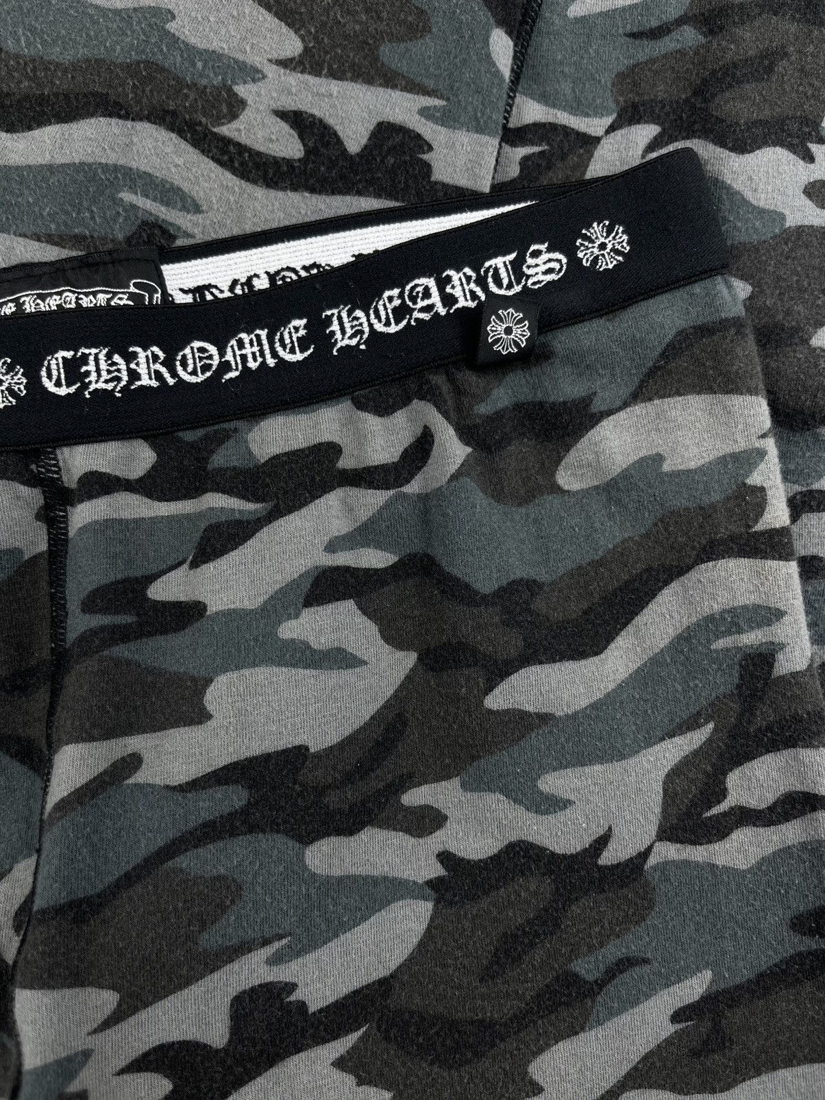 Chrome Hearts Chrome Hearts Gray Camo Horseshoe Logo Print Leggings Size 28" / US 6 / IT 42 - 3 Thumbnail