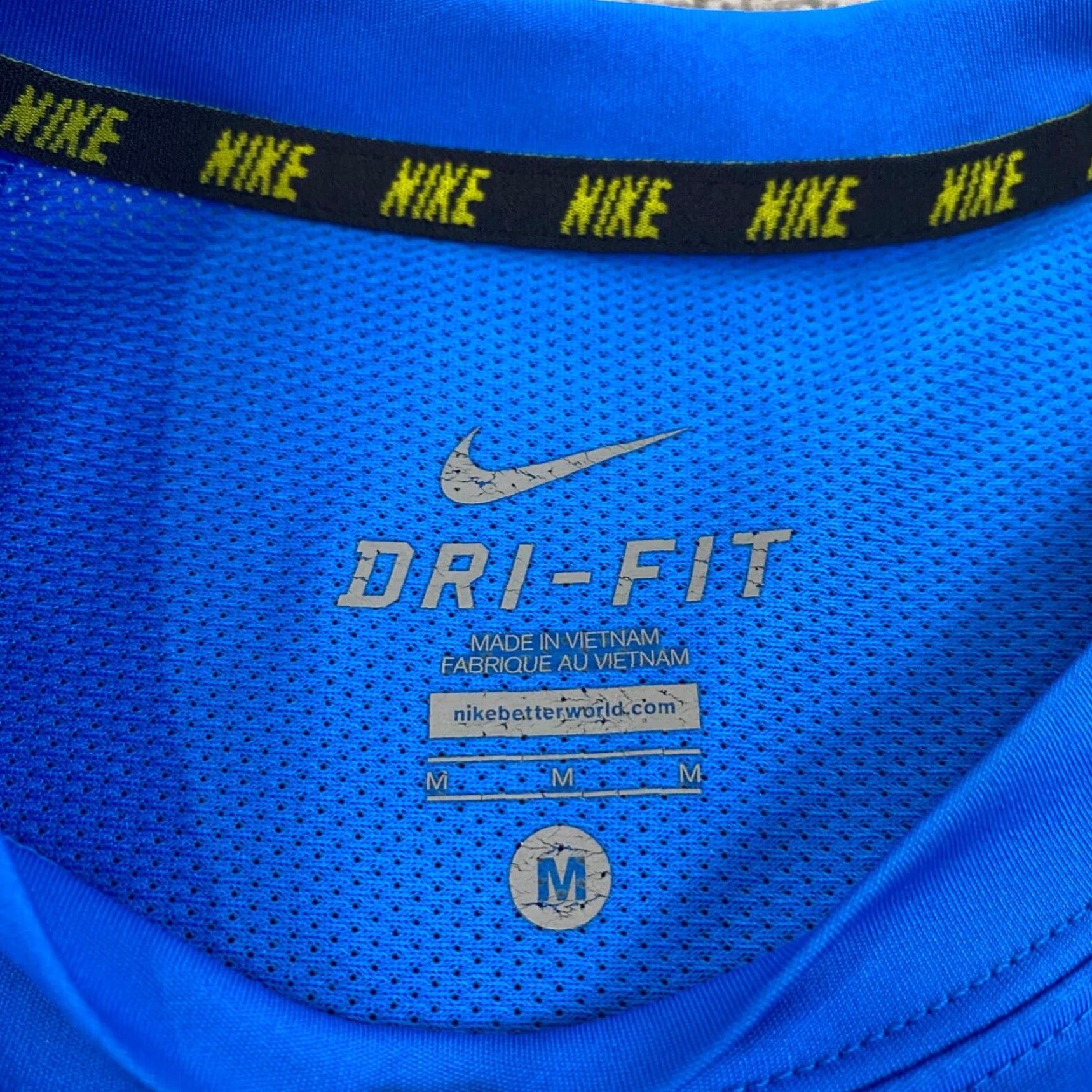 Nike Nike Dri-Fit Shirt Mens Medium Blue S/S Running Performance Casual Activewear Short Sleeve Size US M / EU 48-50 / 2 - 4 Thumbnail