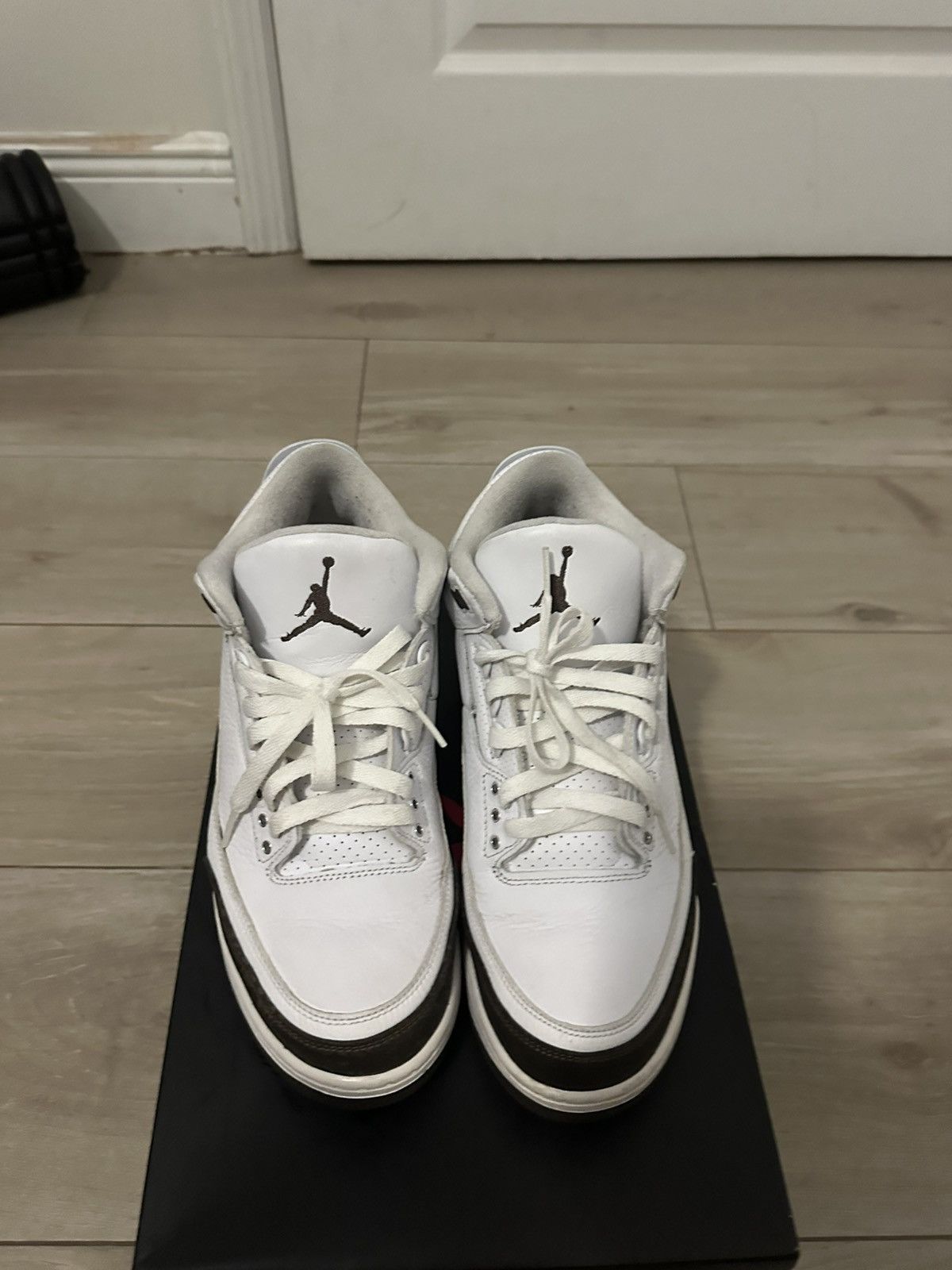 Jordan Brand Jordan 3 Mocha Size US 11 / EU 44 - 1 Thumbnail