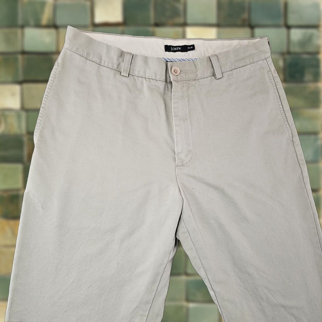 J.Crew J.CREW Pants Mens 34x28 Chino 100% Cotton Beige Casual Classic Straight Front Pocket Workwear Mens Size US 34 / EU 50 - 1 Thumbnail