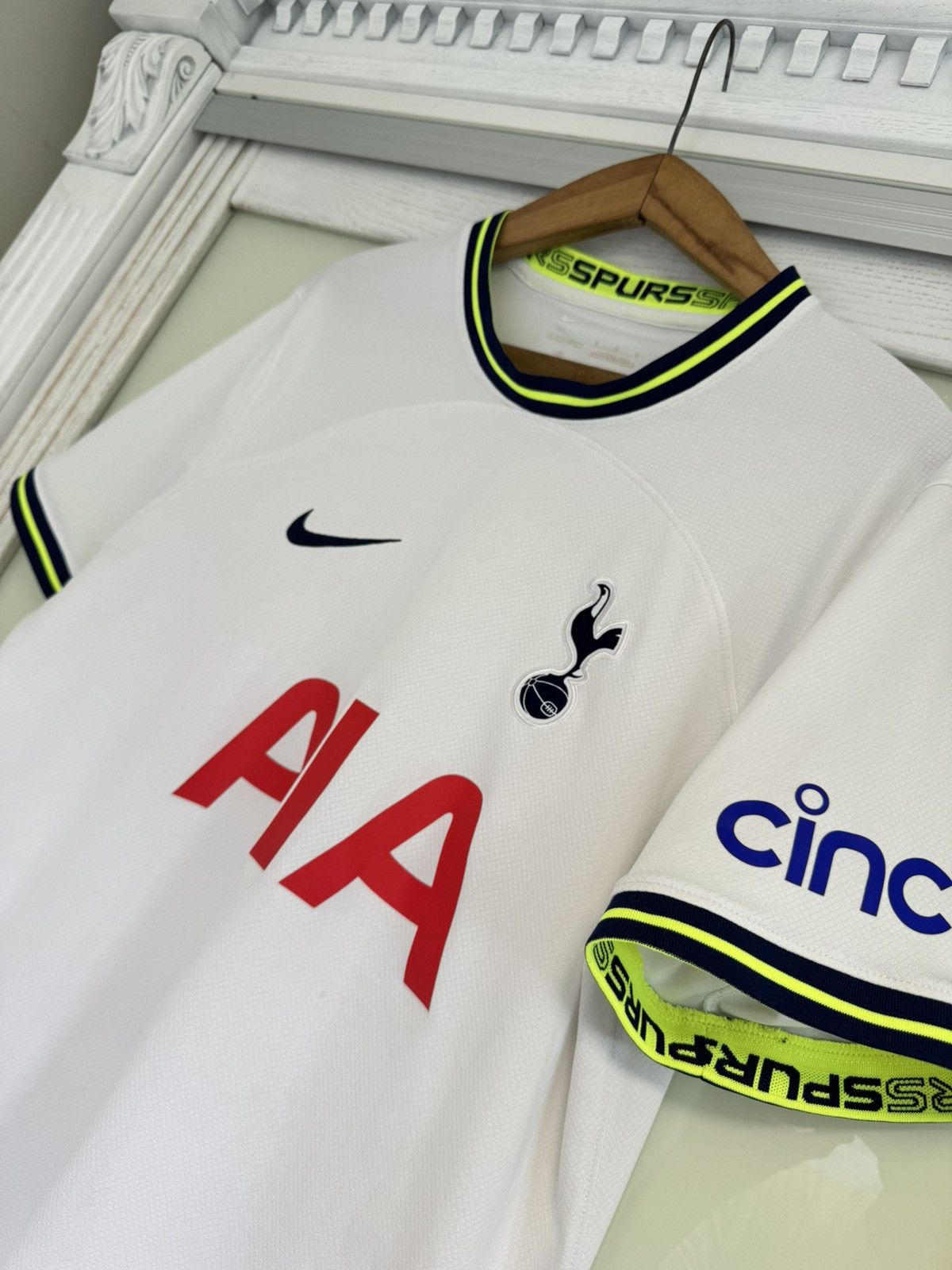 Nike Tottenham Hotspur 2022-2023 Home Soccer Jersey Football Kit Size US L / EU 52-54 / 3 - 6 Thumbnail