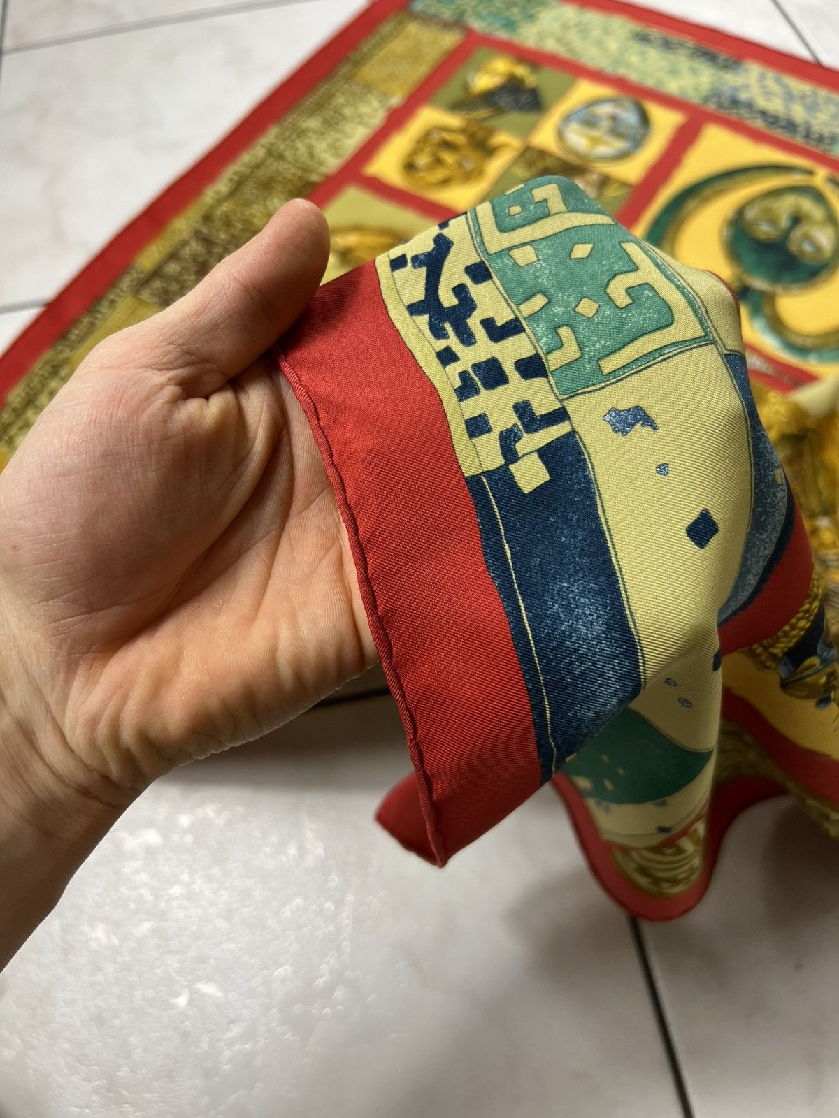 Hermes Vintage Hermes Persona loic dubigeon silk handkerchief scarf Size ONE SIZE - 19 Thumbnail