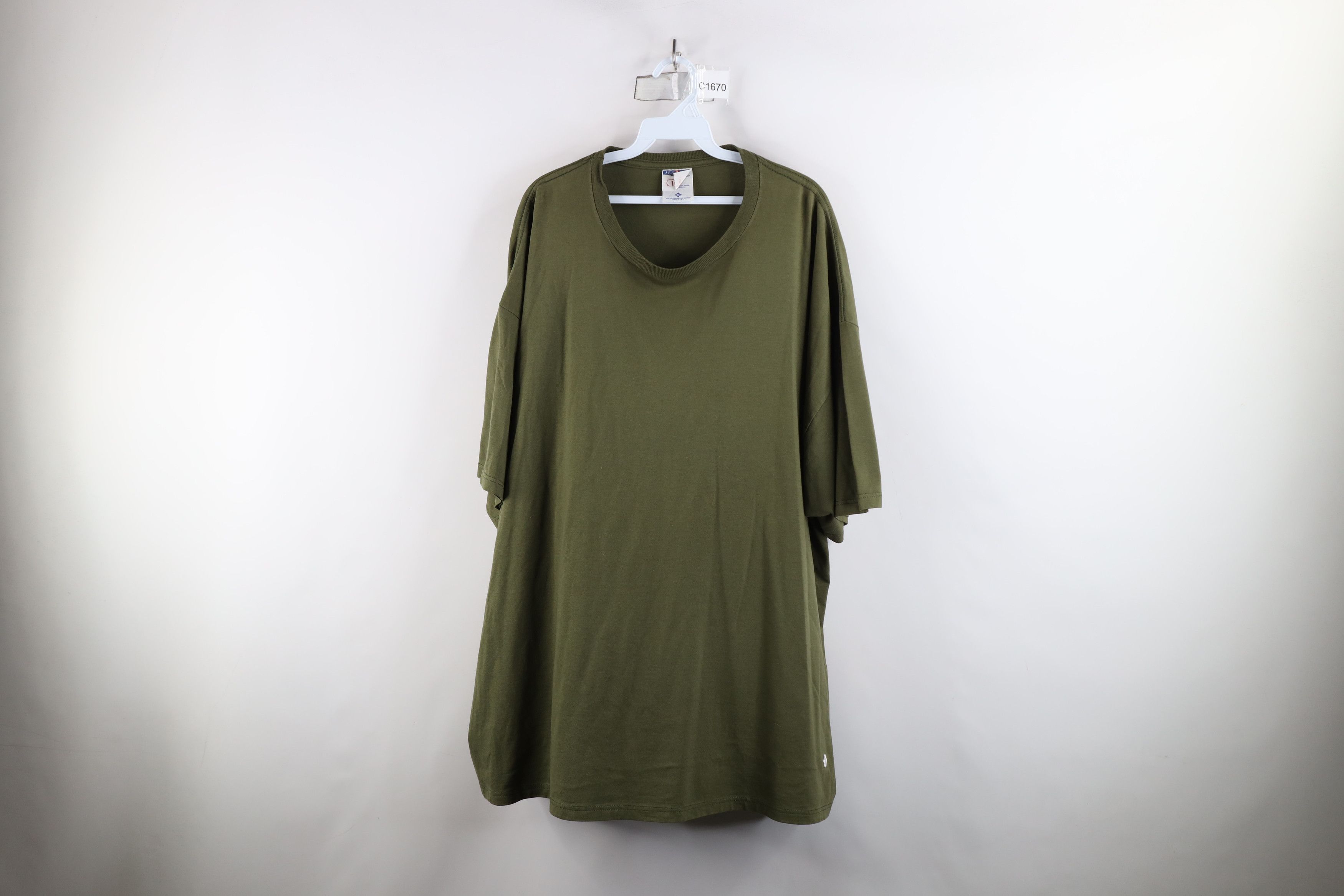 Vintage Vintage 90s Streetwear Short Sleeve T-Shirt Olive Green USA Size XXL / US 16-18 / IT 52-54 - 1 Thumbnail