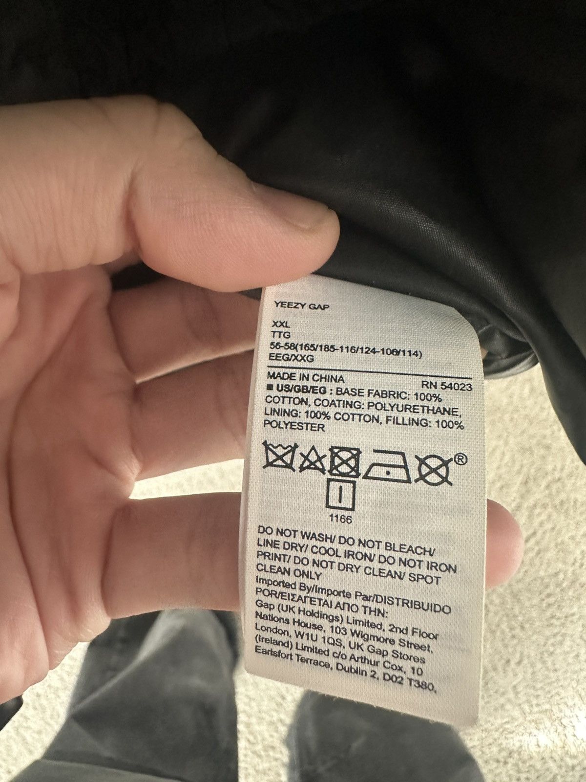 Yeezy YZY YEEZY GAP Round Jacket Black XXL Size US XXL / EU 58 / 5 - 6 Thumbnail
