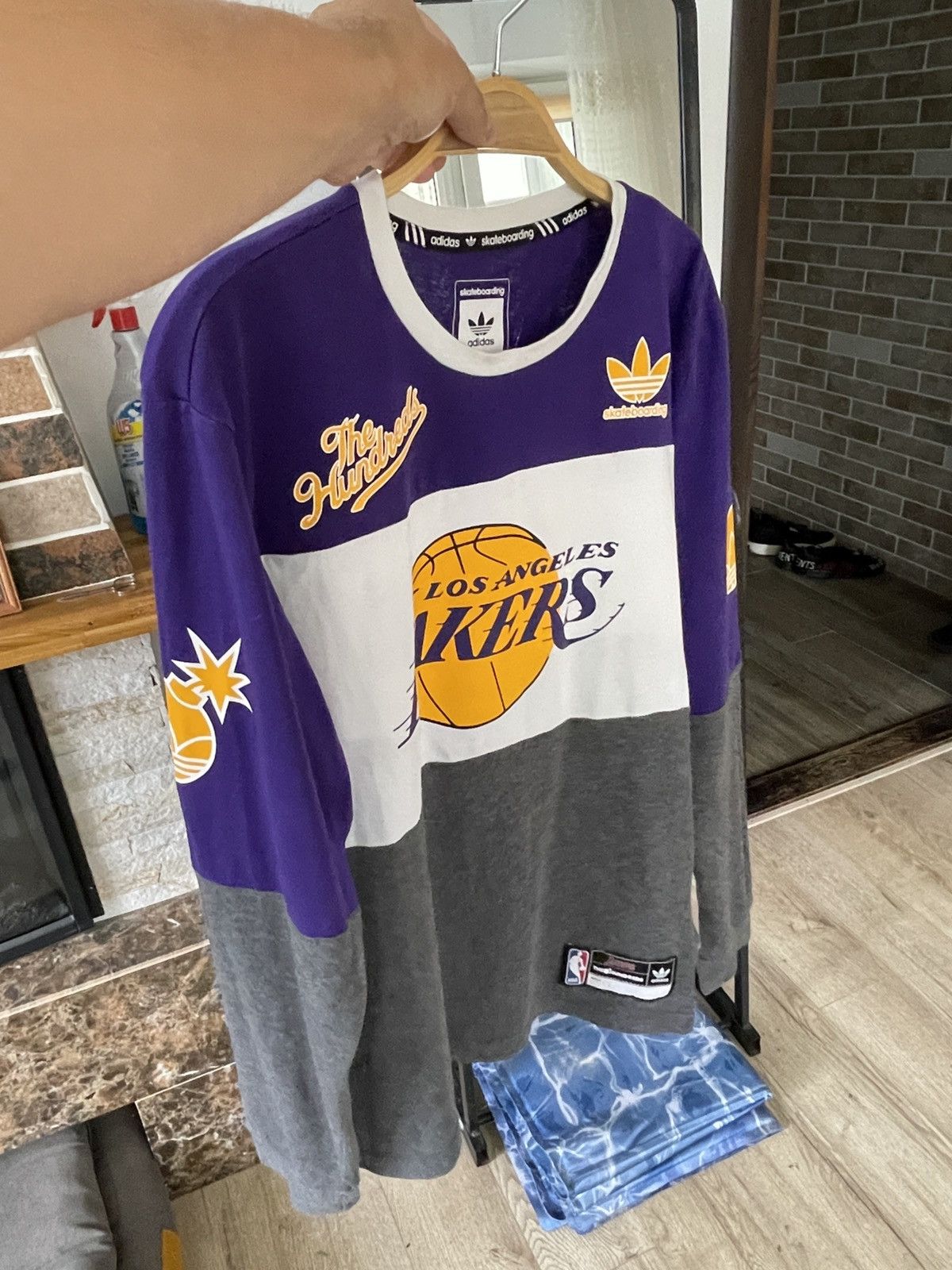 Adidas Adidas skateboarding the Hundreds Lakers longsleve t shirt Size US M / EU 48-50 / 2 - 16 Thumbnail