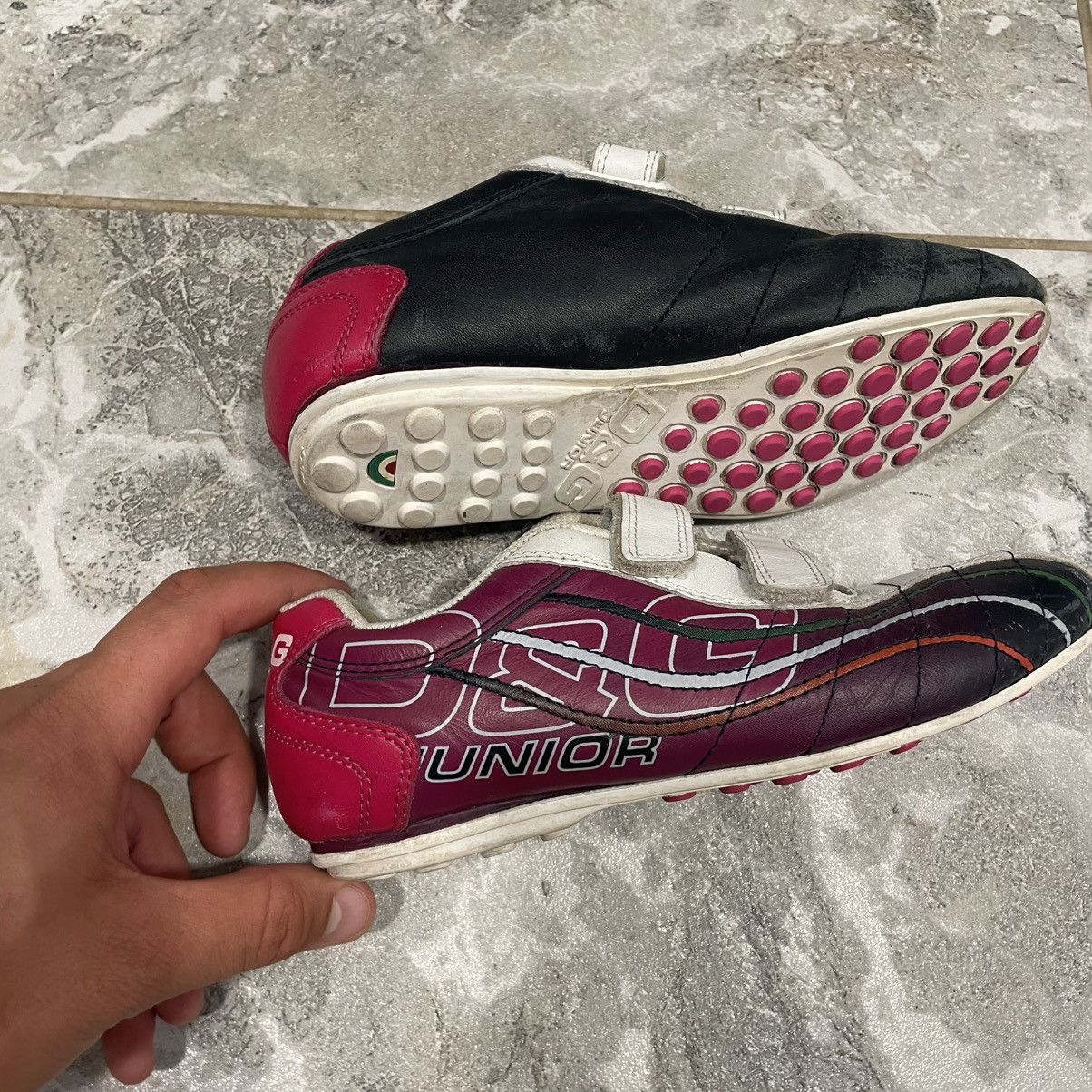 Dolce & Gabbana Vintage Dolce Gabbana Sneakers Embroidered DG Logo shoes Size US 5 / IT 35 - 2 Thumbnail