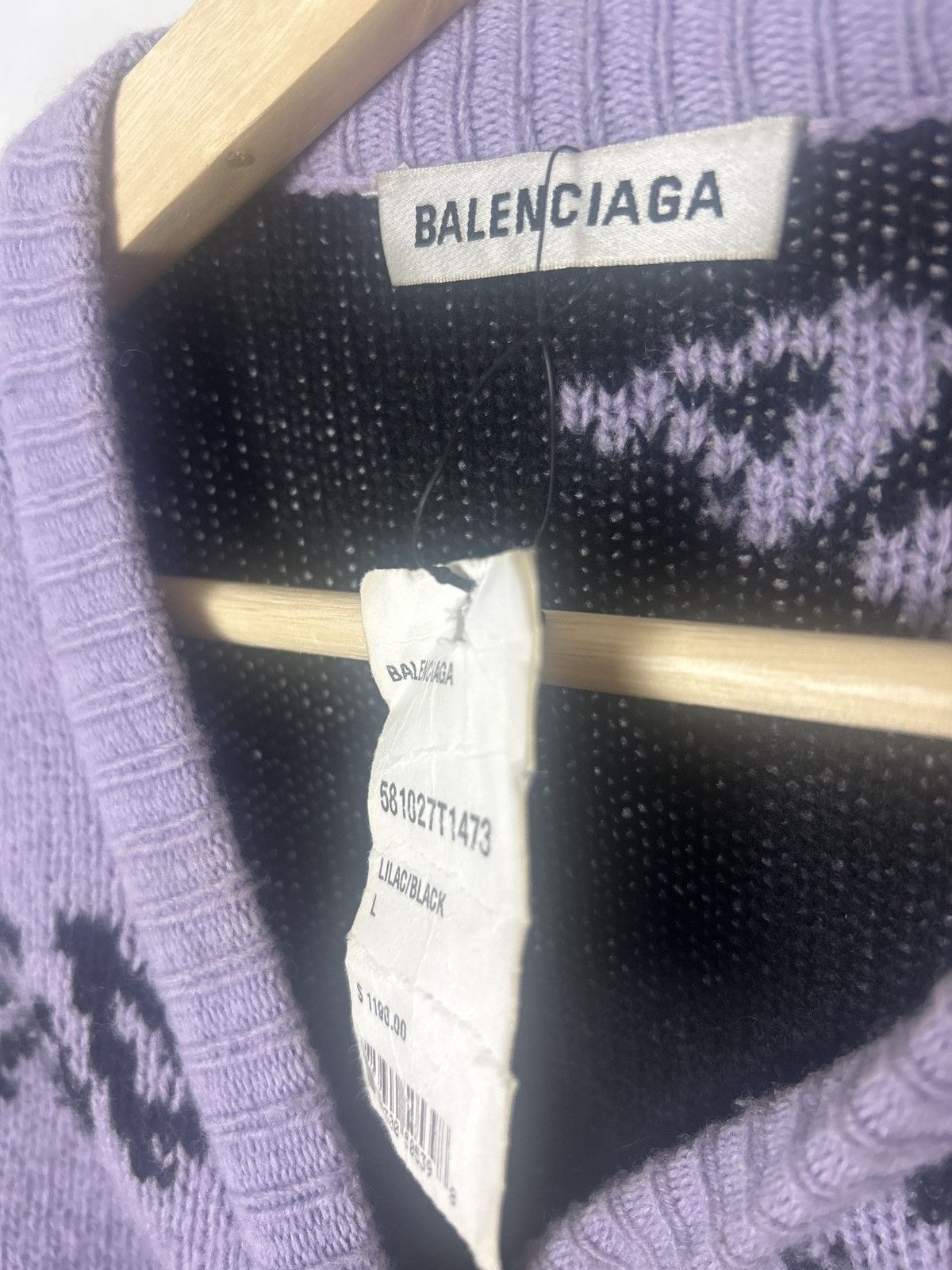 Balenciaga balenciaga black and purple sweater Size US L / EU 52-54 / 3 - 5 Thumbnail