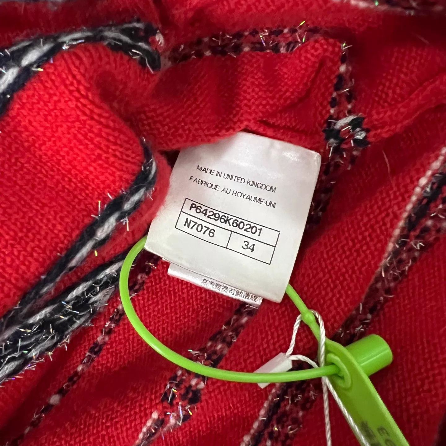 Chanel Chanel Women's Roof Runway Knit Jacket Red w/ B&W Stripes Size XS / US 0-2 / IT 36-38 - 6 Thumbnail