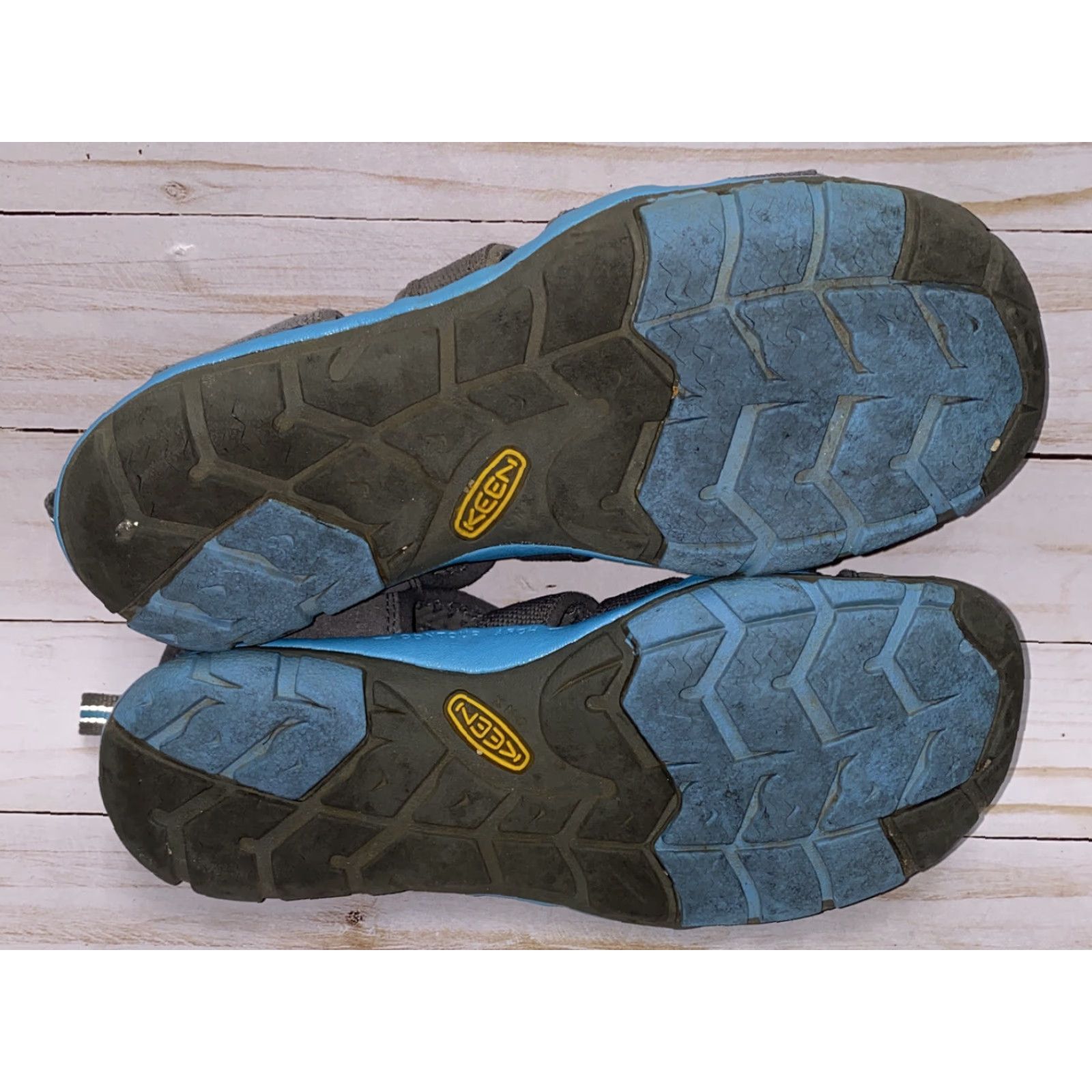 KEEN KEEN Women's Gray Pull Tightener Athletic Sandals Size 7 EU 37.5 Flat Size US 4.5 / IT 34.5 - 5 Thumbnail