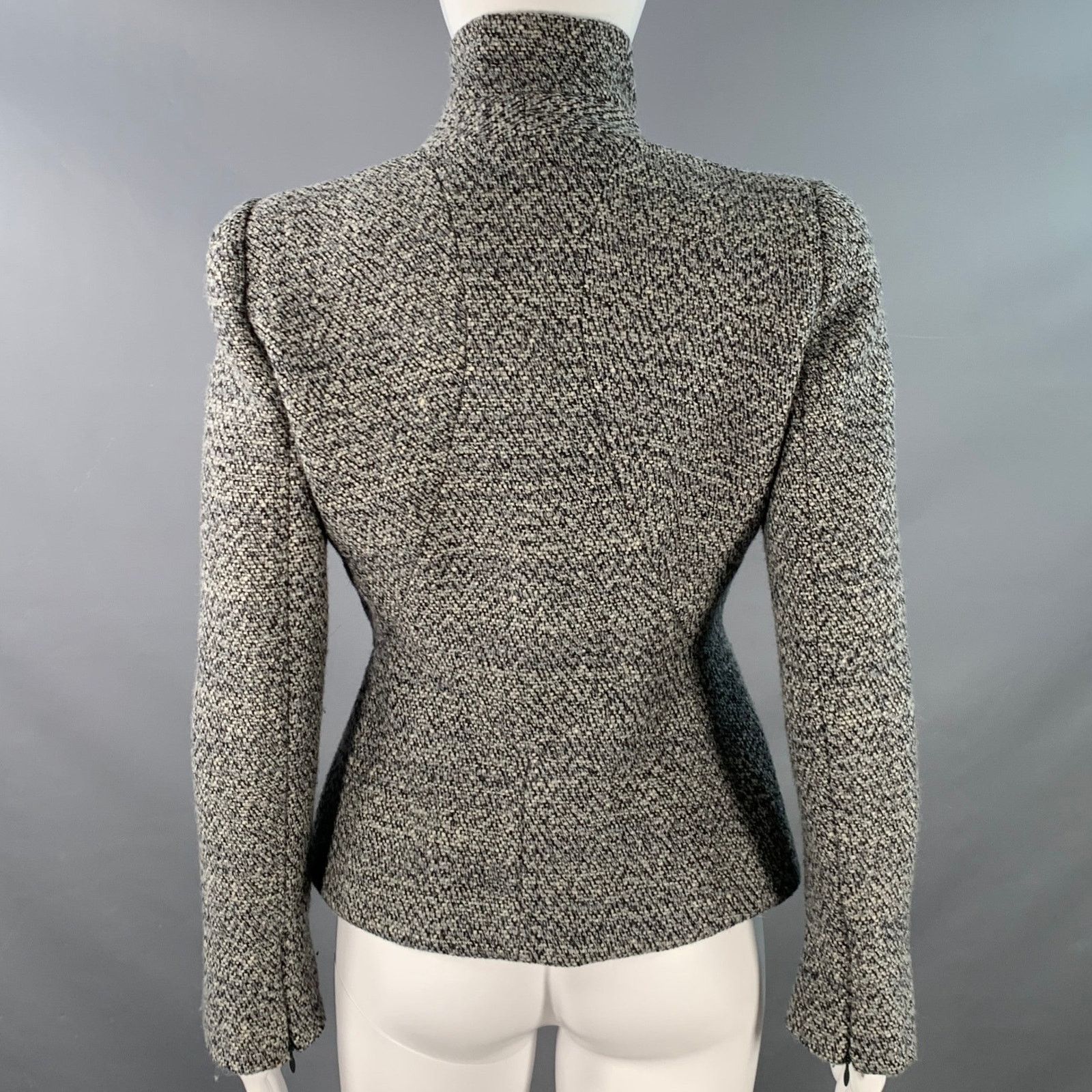 Alexander McQueen Size 4 Grey Black Wool Blend Boucle Single Breasted Jacket Size S / US 4 / IT 40 - 5 Thumbnail