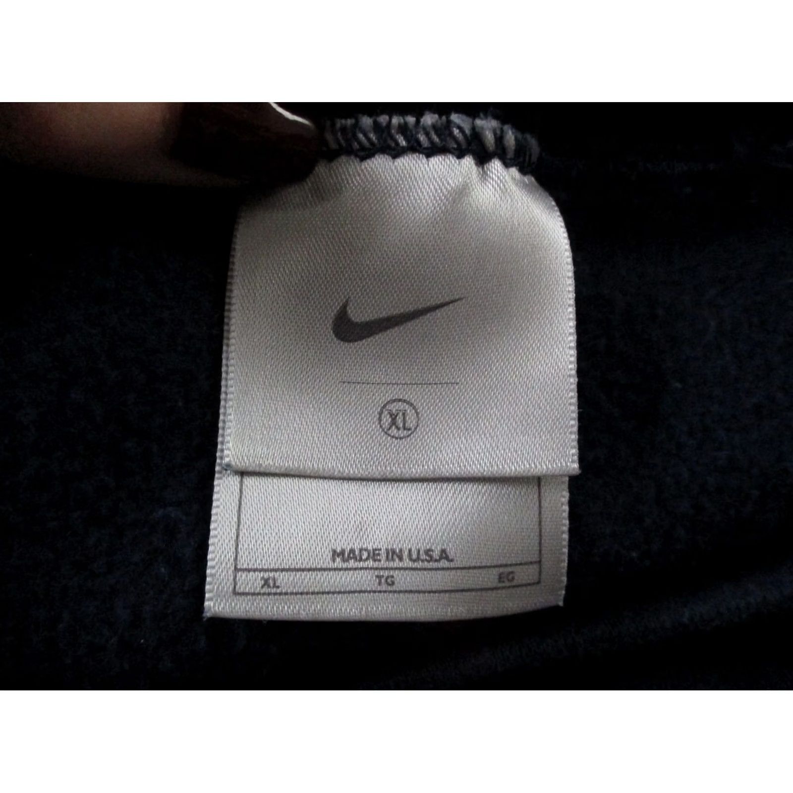 Nike VINTAGE Nike Sweatshirt Mens XL Blue Crew Pullover Logo USA 90s Sweatshirt Mens XL Blue Logo Pullover Sweatshirt Nike 90s USA Made Size US XL / EU 56 / 4 - 7 Thumbnail
