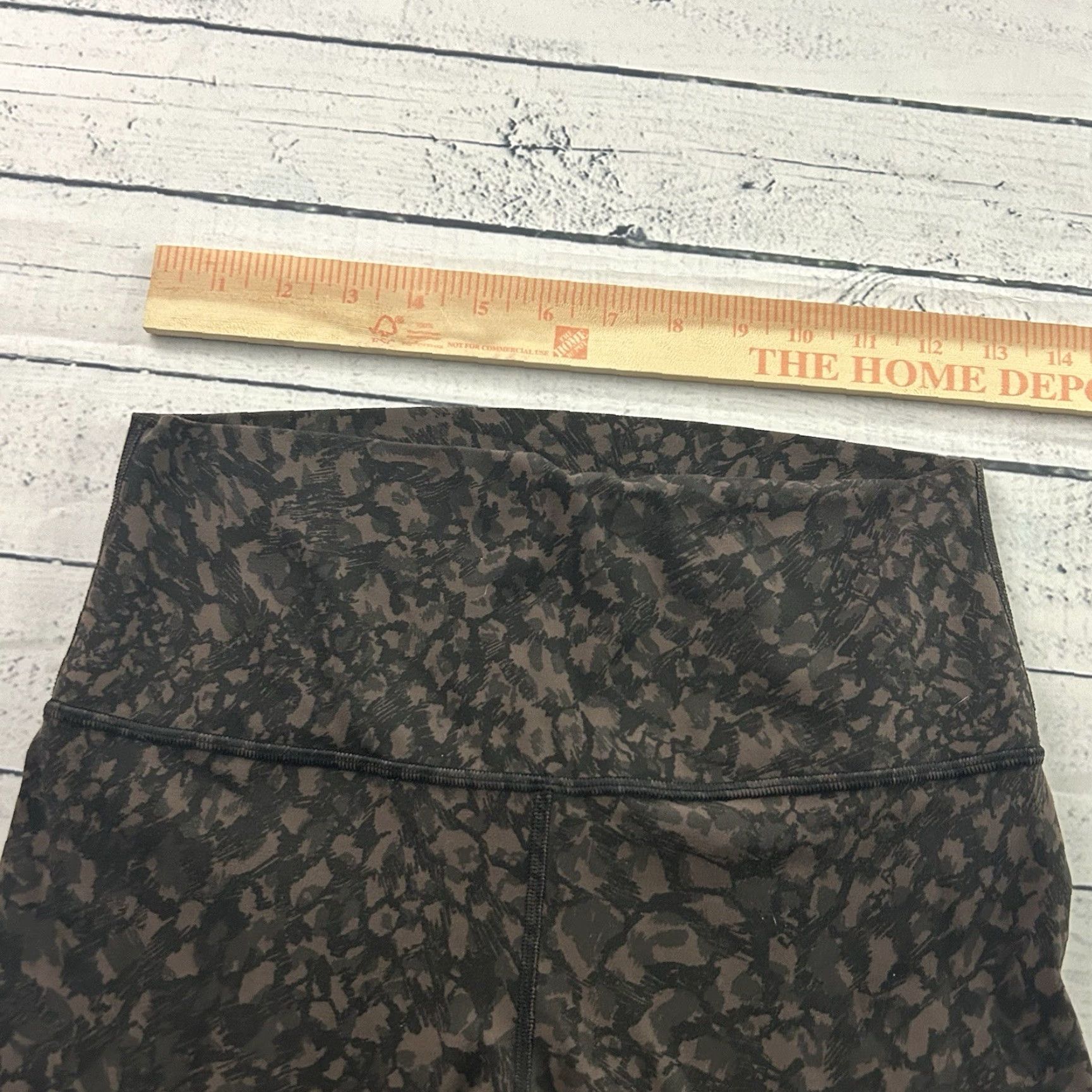 Lululemon Lululemon Align High Rise 28" Animal Print Yoga Leggings Women's 8 Brown Multicolor Anime Girls Mens Womens Size 30" / US 8 / IT 44 - 3 Thumbnail