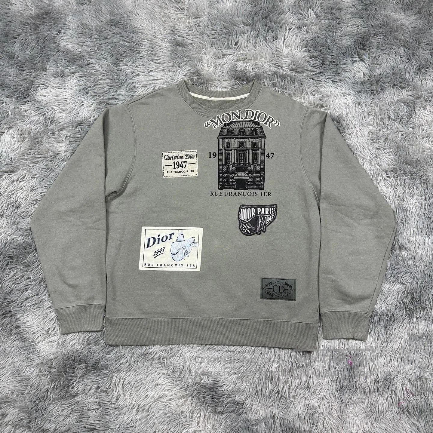 Dior dior gray logo patch sweatshirt size L. Size US L / EU 52-54 / 3 - 1 Thumbnail