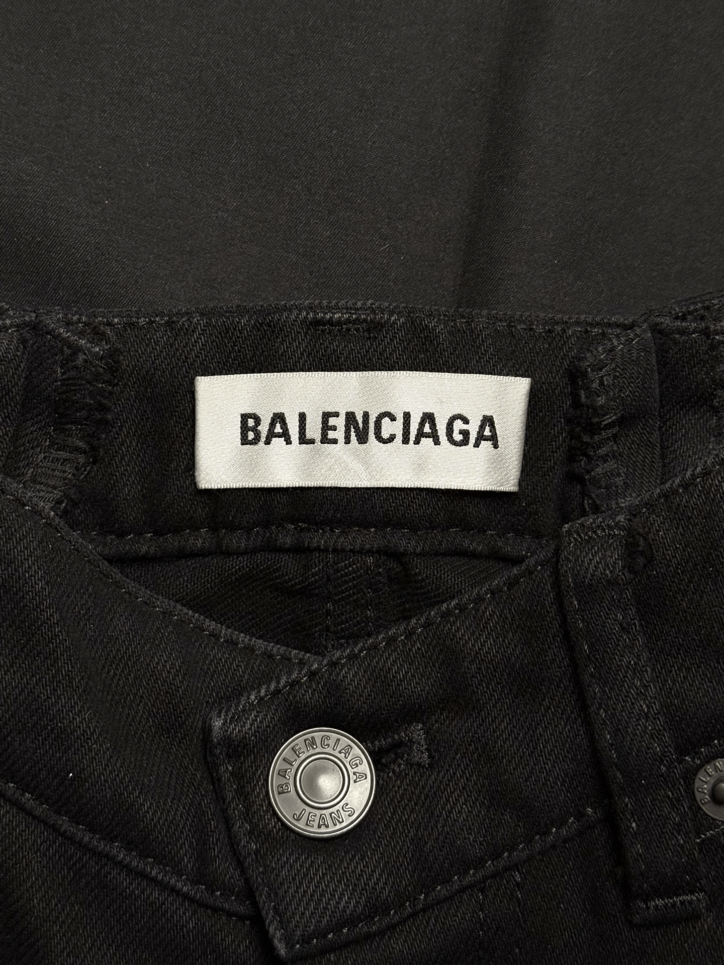 Balenciaga Balenciaga distressed skinny-fit denim pants Size 27" / US 4 / IT 40 - 4 Thumbnail