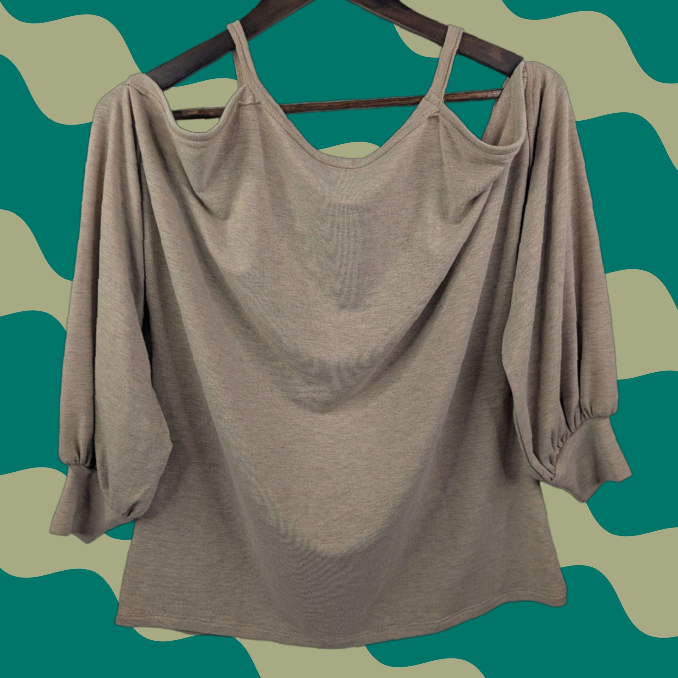 Vintage Buckle Blouse Shirt Women S Buckle Oatmeal Cold Shoulder Long Sleeve Pullover Beige Size S NWT Size S / US 4 / IT 40 - 1 Thumbnail