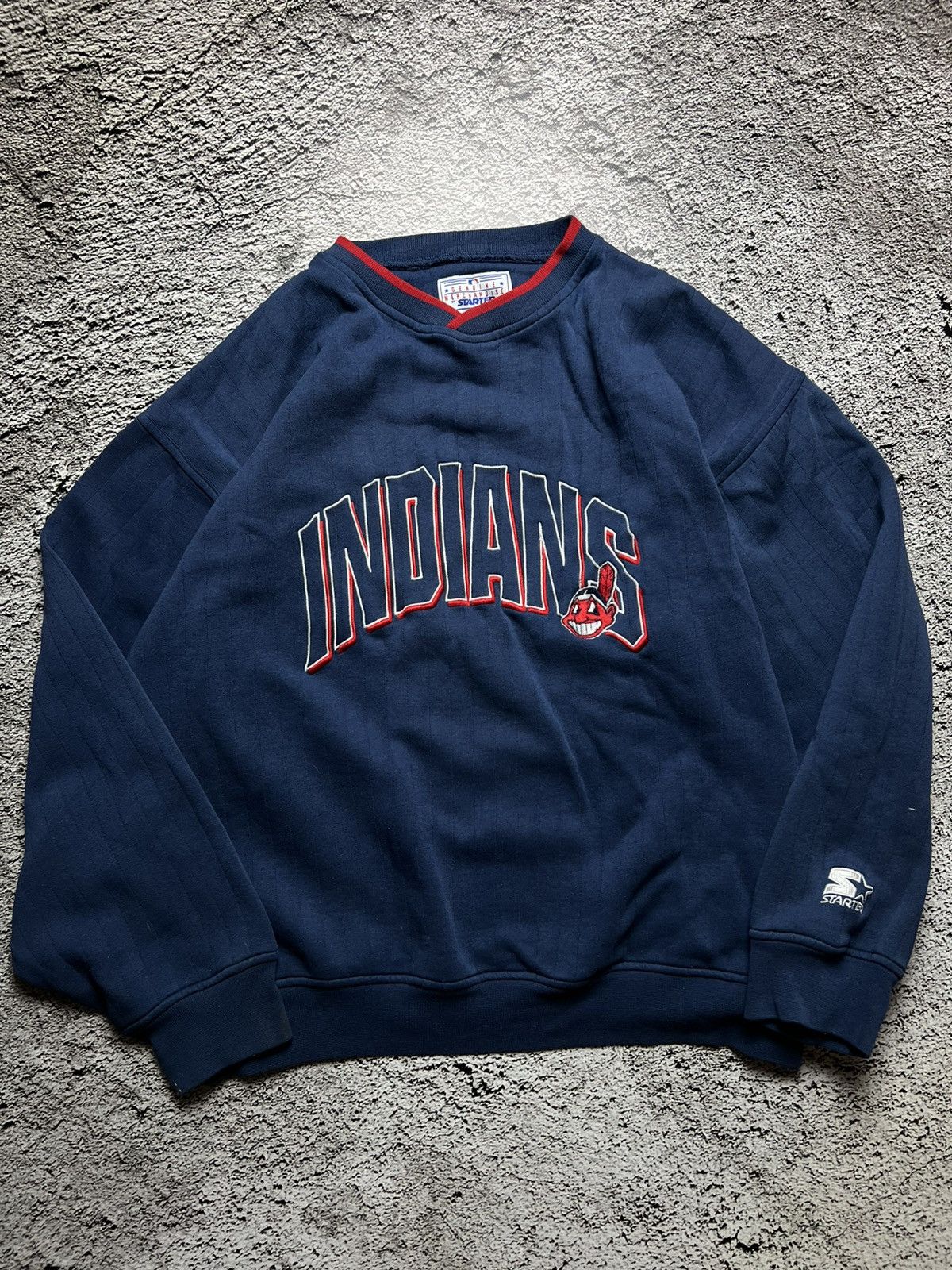 Starter VTG 90’s Cleveland Indians MLB starter vintage sweatshirt Size US L / EU 52-54 / 3 - 1 Thumbnail