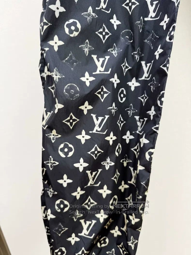 Louis Vuitton Louis Vuitton Presbyopic sweatpants Size US 38 / EU 54 - 8 Thumbnail