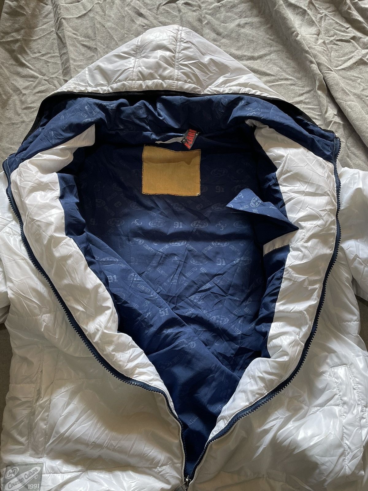 Vintage Y2k vintage counter culture puffer jacket Size US XL / EU 56 / 4 - 7 Thumbnail