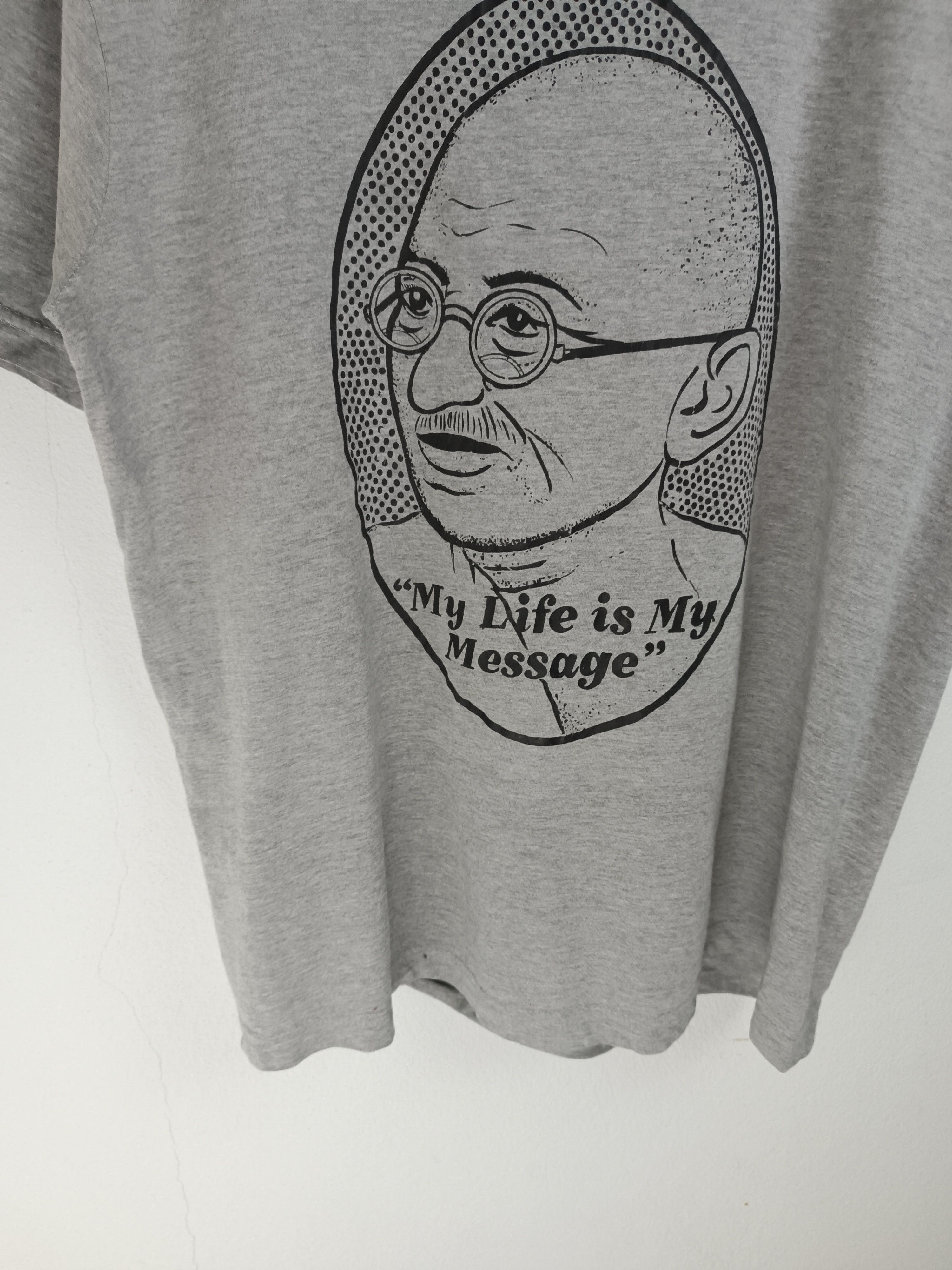 Vintage THRASHED FADED VINTAGE MAHATMA GANDHI ADULT HUMOR FUNNY TEE Size US M / EU 48-50 / 2 - 6 Thumbnail