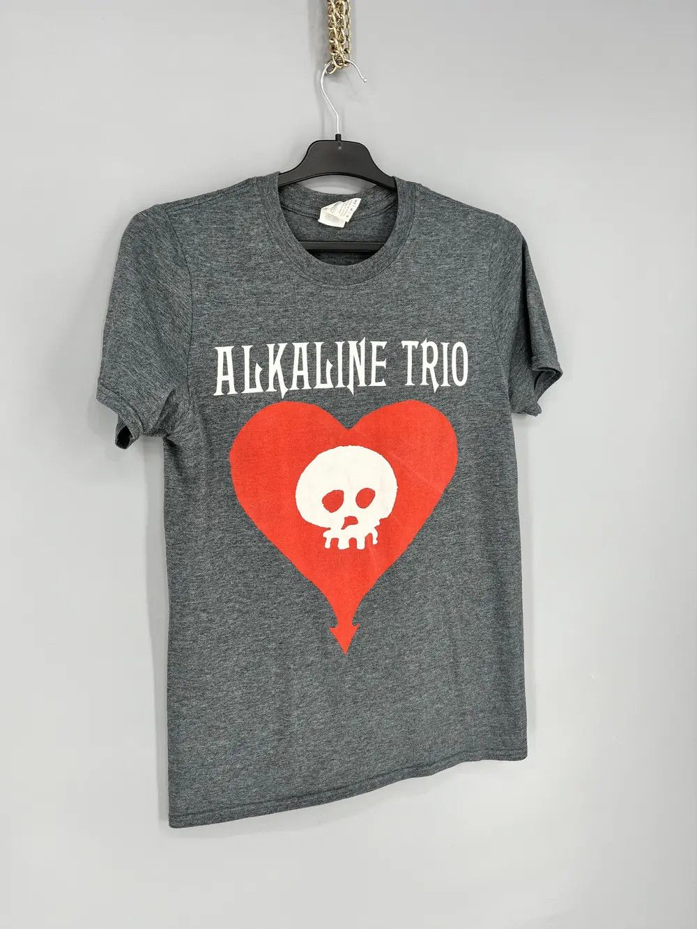 Vintage Vintage Alkaline Trio Classic Heartskull Tee Punk Rock Band Size US S / EU 44-46 / 1 - 2 Thumbnail