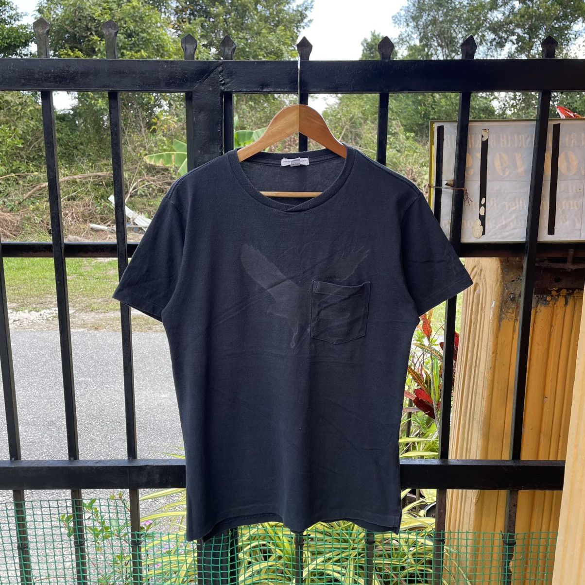 Engineered Garments 🔥Vintage Engineered Garments Eagle Graphic Streetwear Tee Size US M / EU 48-50 / 2 - 1 Thumbnail