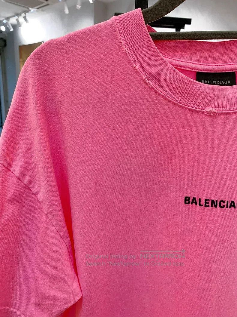 Balenciaga Balenciaga Pink short sleeve T-shirt Size US L / EU 52-54 / 3 - 3 Thumbnail