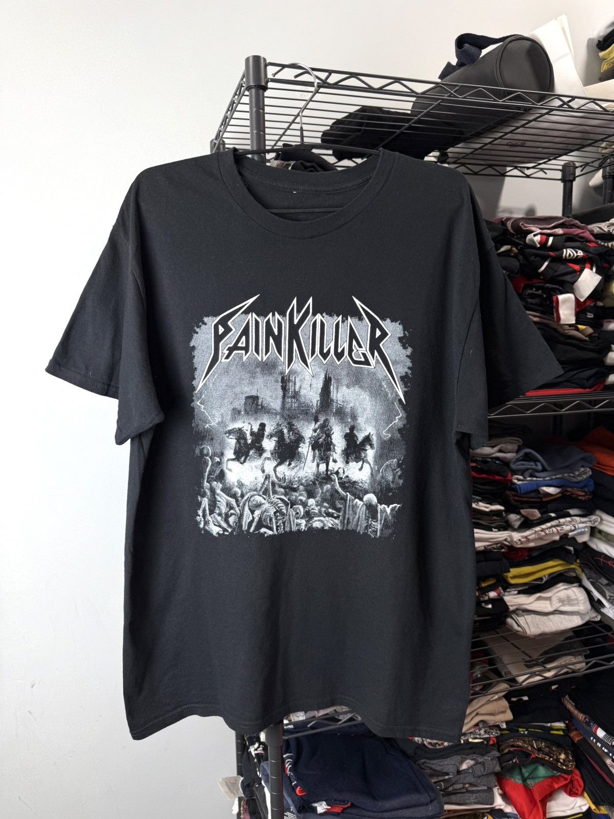Band Tees Vintage Judas Priest Pain Killer Band T Shirt Size US L / EU 52-54 / 3 - 1 Thumbnail