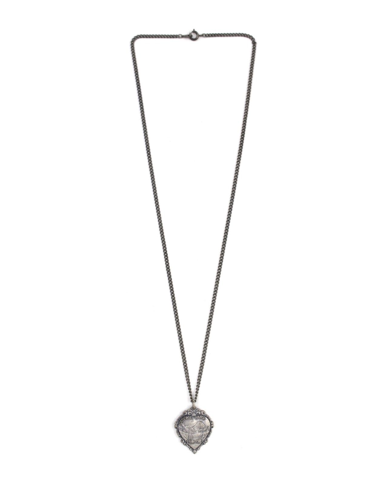 Vintage 1970S (白糸の滝) SHIRAITO FALLS NATIONAL PARK MEDALLION NECKLACE Size ONE SIZE - 2 Thumbnail