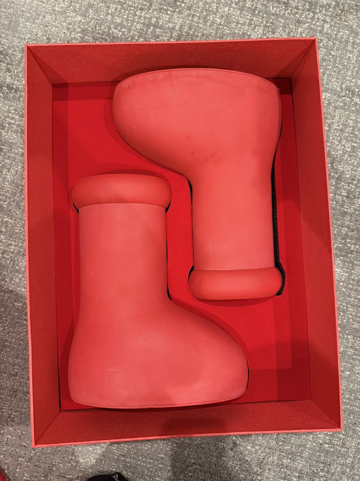 MSCHF Big red boot Size US 8 / EU 41 - 7 Thumbnail