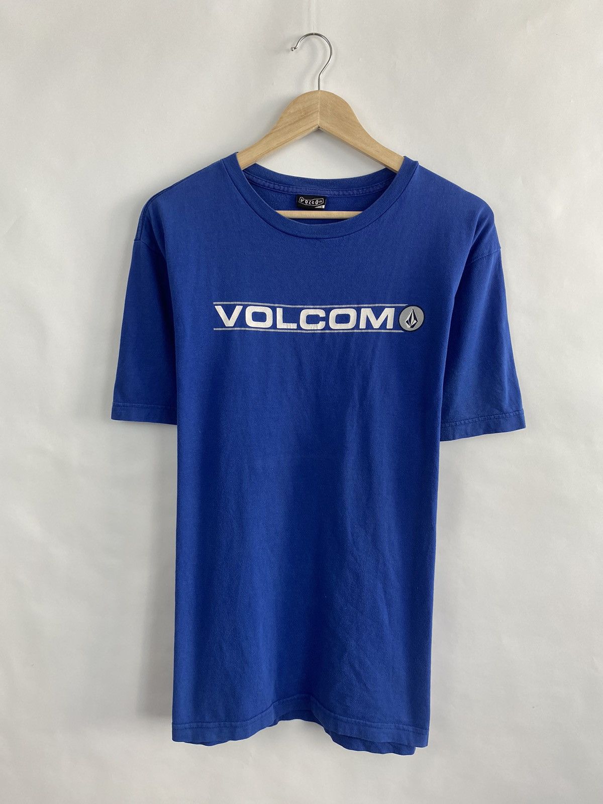 Volcom 🇺🇸 Vintage 90s Volcom Skate Center Logo T-Shirt Rare Retro Size US L / EU 52-54 / 3 - 2 Thumbnail