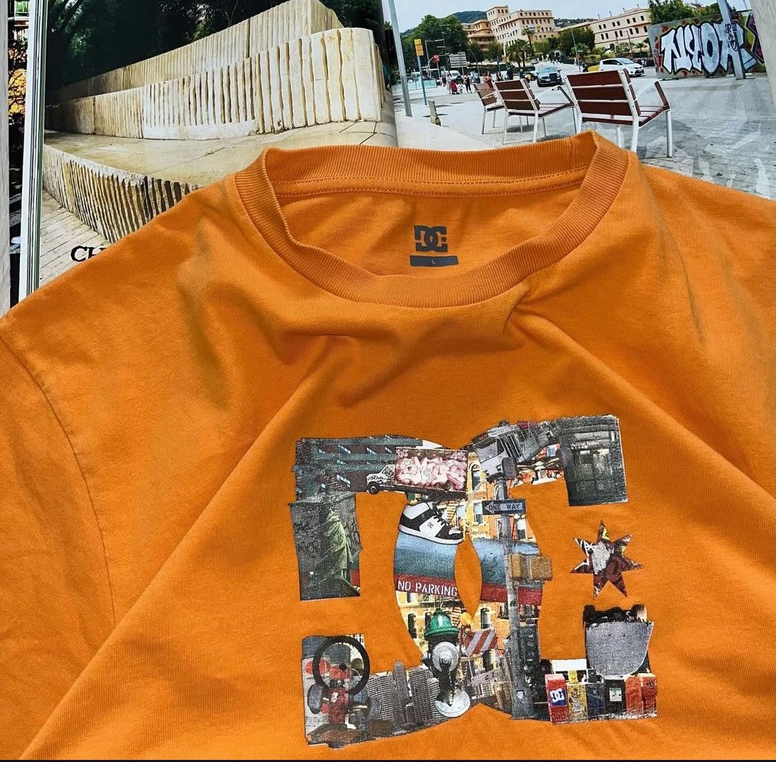 DC T shirt dc shoes Size US L / EU 52-54 / 3 - 1 Thumbnail