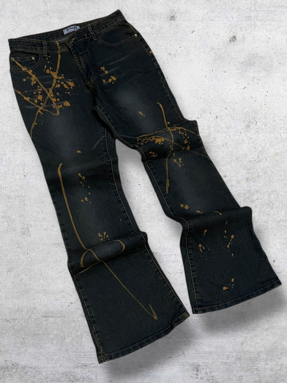 Tornado Mart VINTAGE HAPHAZARD JAPAN OG 90S DESIGNER BLEACH SPLASH FLARED Size US 28 / EU 44 - 2 Thumbnail