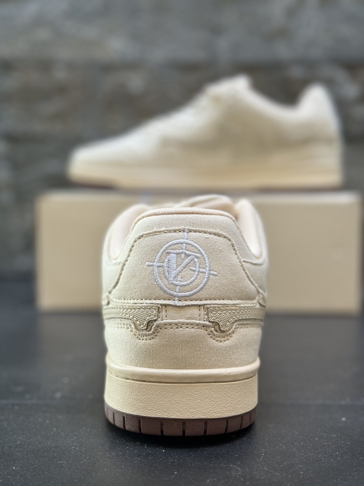 Other Vicinity Akimbo Lows Bianco Crema EU 45 Size US 11 / EU 44 - 7 Thumbnail