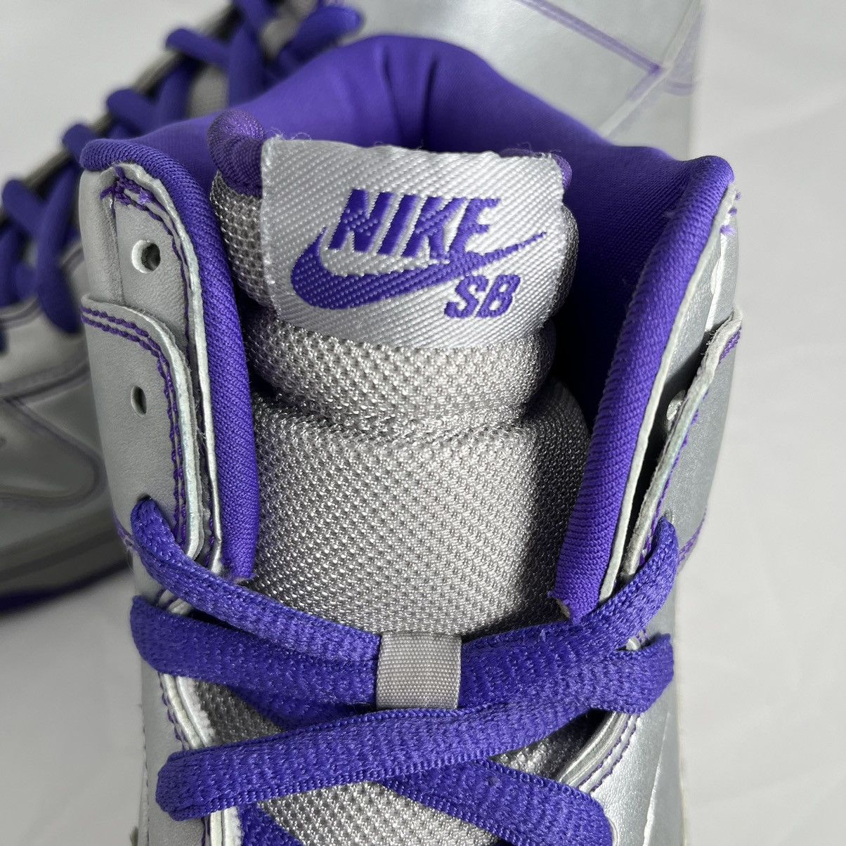 Nike Rare!🔥 Size 12 Nike Dunk High Premium SB Dinosaur Jr Size US 12 / EU 45 - 12 Thumbnail