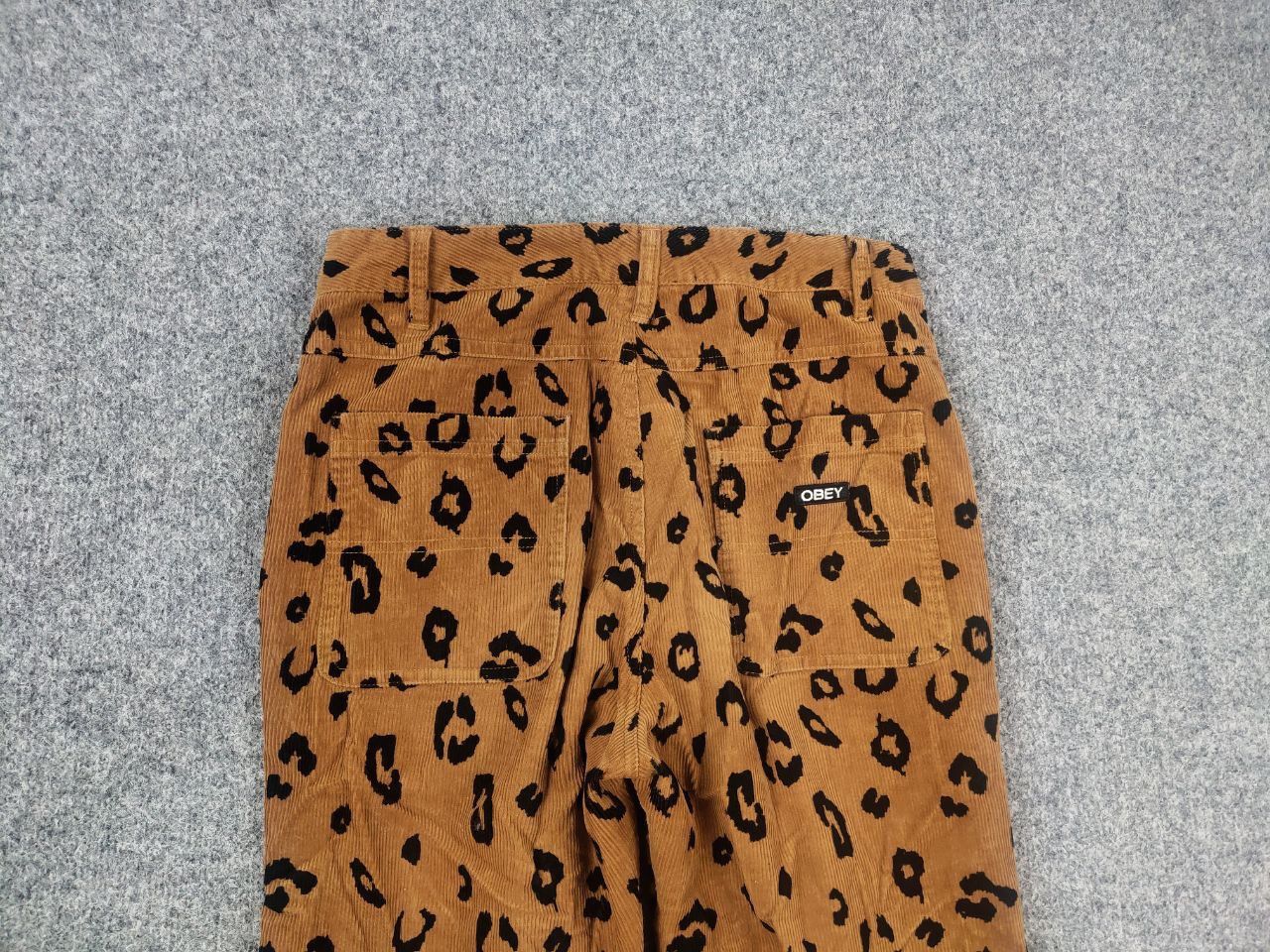 Obey Obey Abbott Painter Leopard Corduroy pants Vintage Y2K Size 28" / US 6 / IT 42 - 8 Thumbnail
