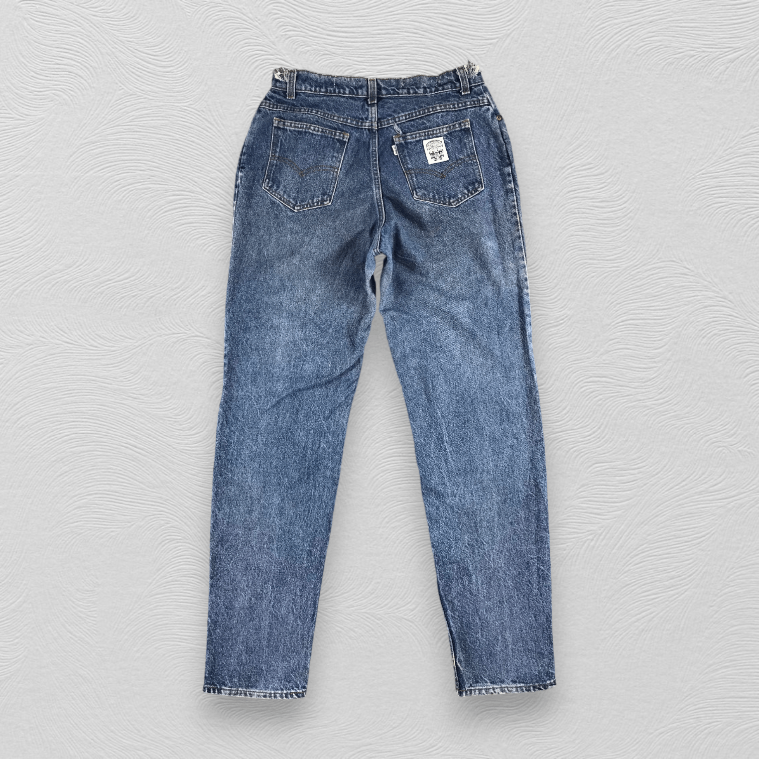 Levi's Vintage Levis White Tab Distressed Jeans KJ231 Size US 31 - 2 Thumbnail