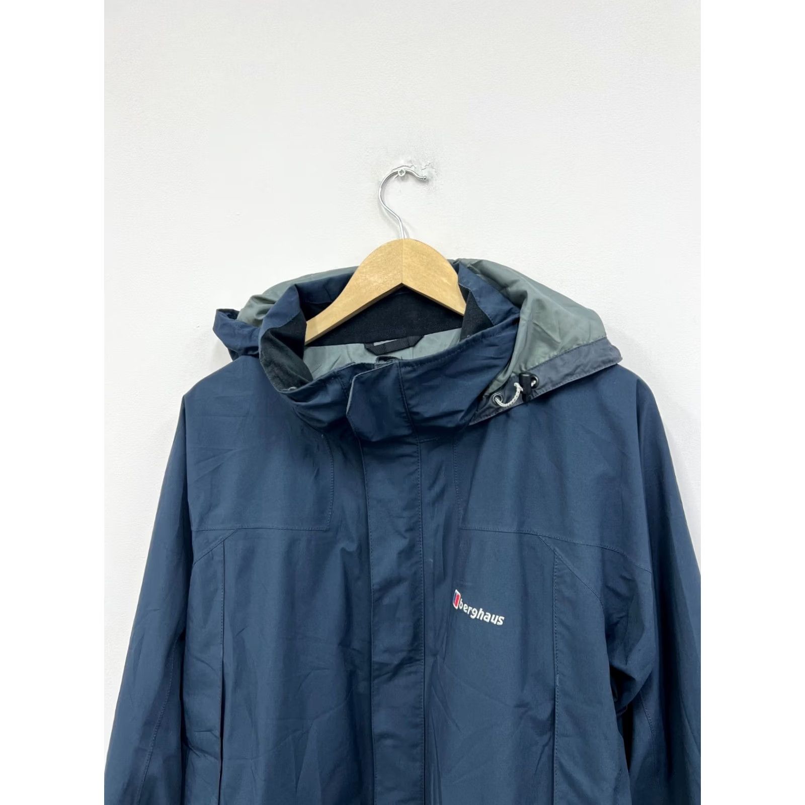 Berghaus Berghaus Jacket Men XL Gore-Tex Water Resistant Windbreaker Blue Size US XL / EU 56 / 4 - 3 Thumbnail