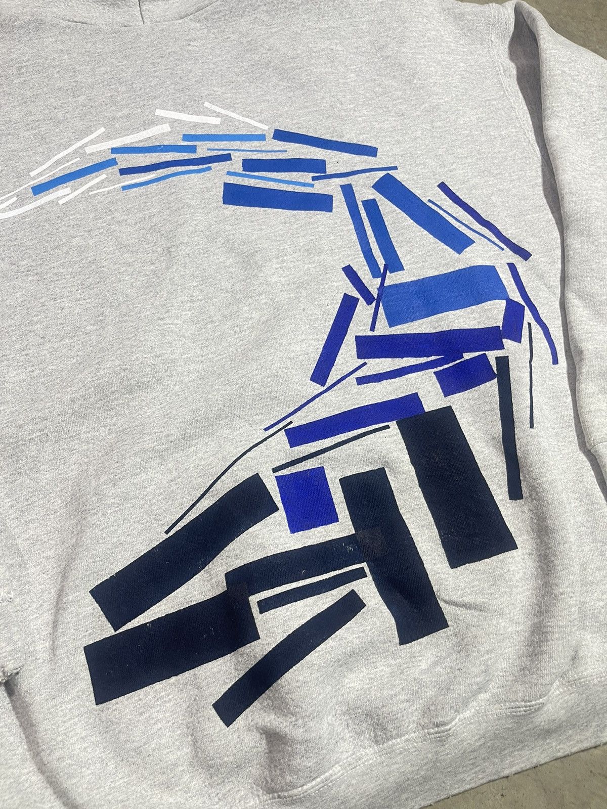 Handmade Handpainted Åbstract Wave Hoodie Size US XL / EU 56 / 4 - 13 Thumbnail