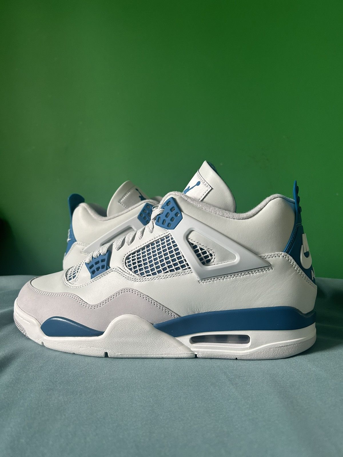 Jordan Brand Nike Air Jordan 4 Military Blue 2024 Size US 11.5 / EU 44-45 - 1 Thumbnail