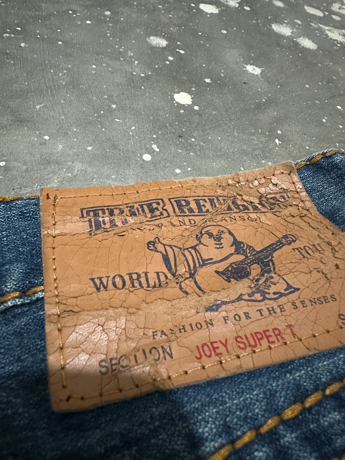 True Religion 🔥Rare!!! True Religion Sequin Logo Joey Super T Jeans Size US 34 / EU 50 - 3 Thumbnail
