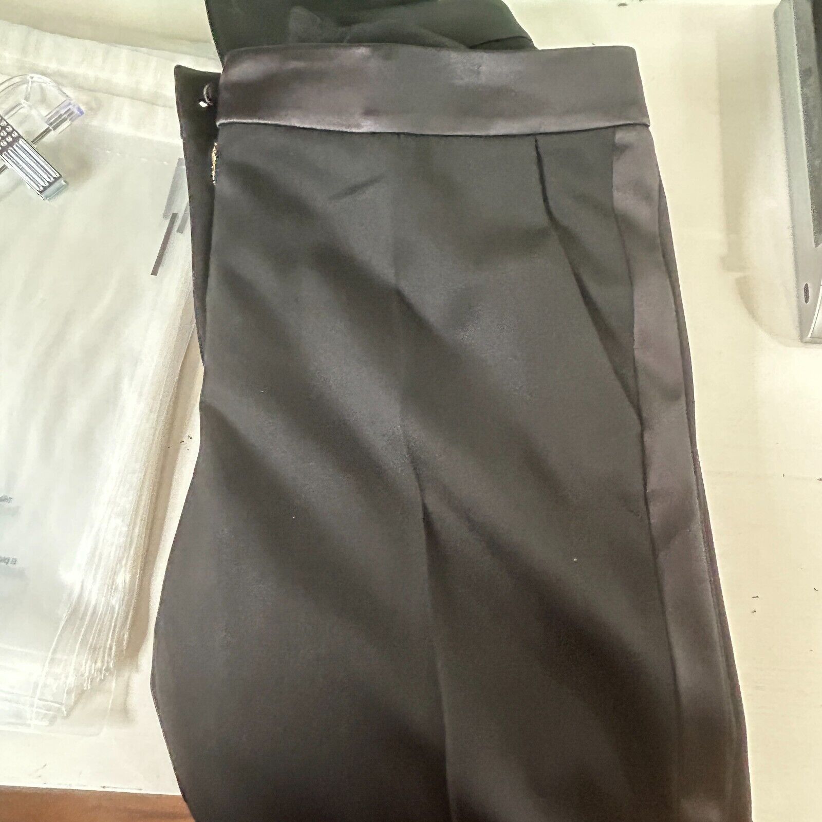 Saint Laurent Paris Yves St Laurent Black Edition Soir TuxedoPant 40 / 6 Size 28" / US 6 / IT 42 - 13 Thumbnail