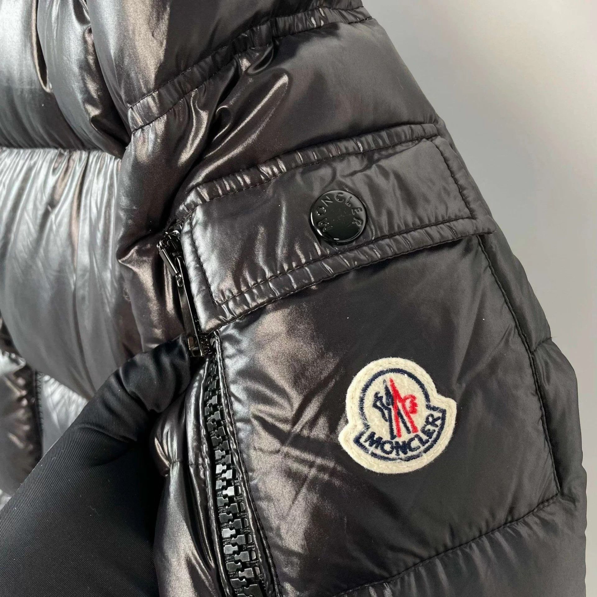 Moncler Moncler Women's Short Puffer Jacket Size 2 Black 2020 Size XS / US 0-2 / IT 36-38 - 9 Thumbnail