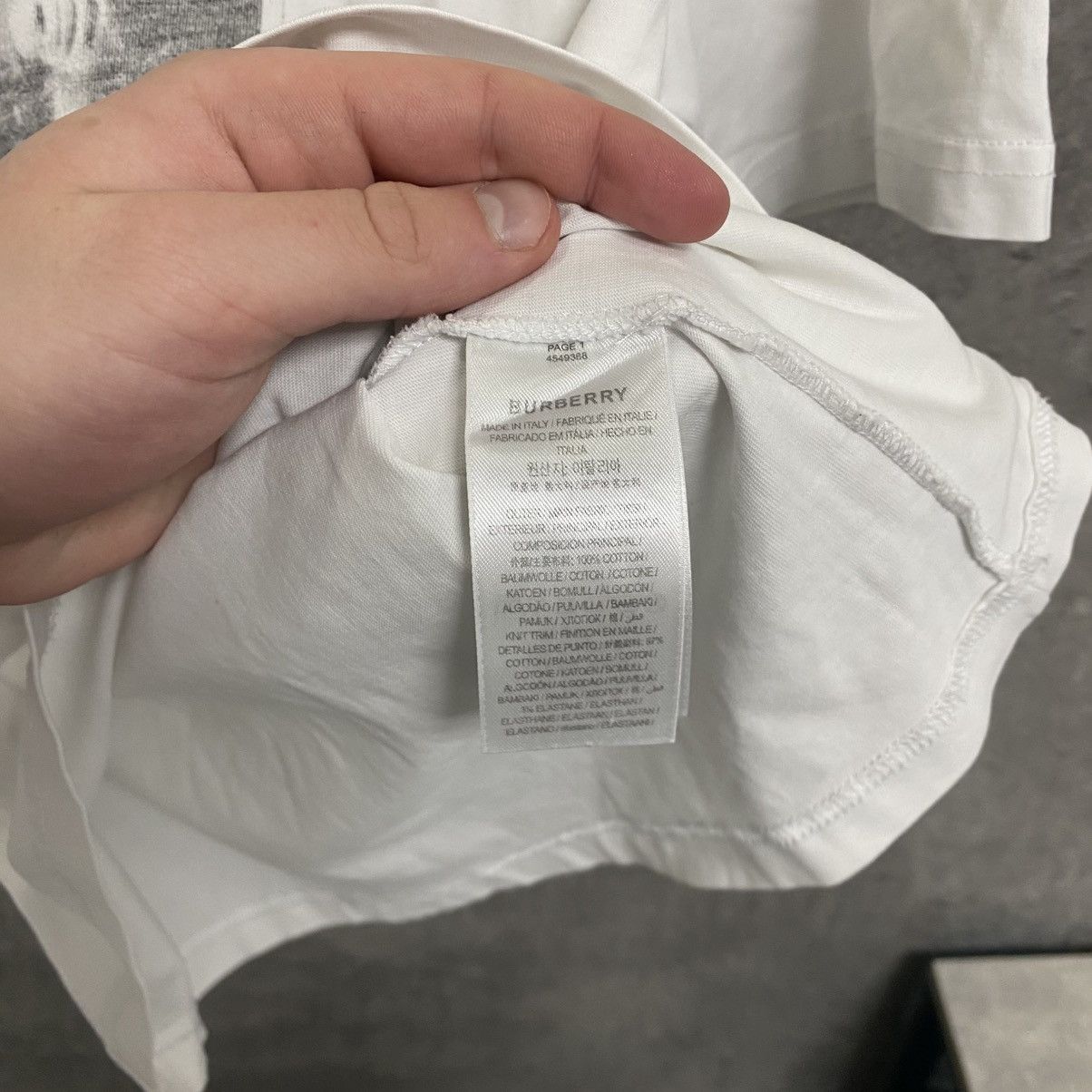 Burberry Burberry T-shirt Big Logo Size US XS / EU 42 / 0 - 10 Thumbnail