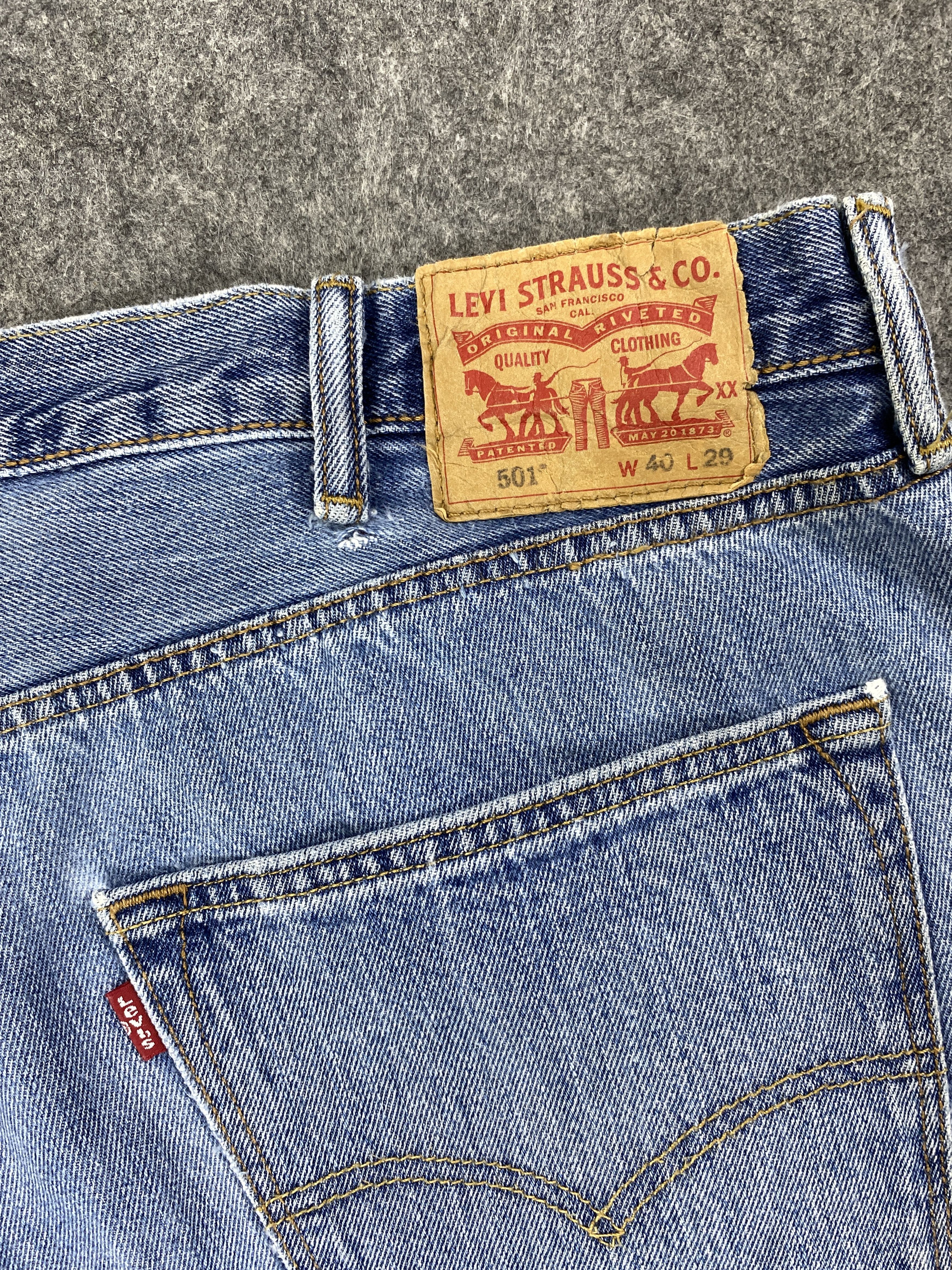 Levi's Mid Blue Vintage Levi's 501 Jeans 39x29 Denim -JN1685 Size US 39 - 11 Thumbnail