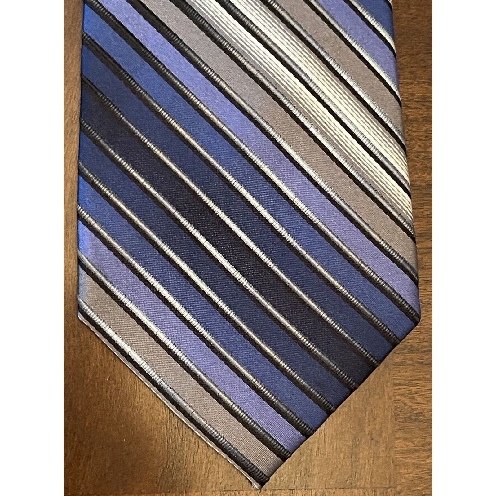 Van Heusen Van Heusen Blue Gray Black 100% Silk Made In China Size ONE SIZE - 1 Thumbnail