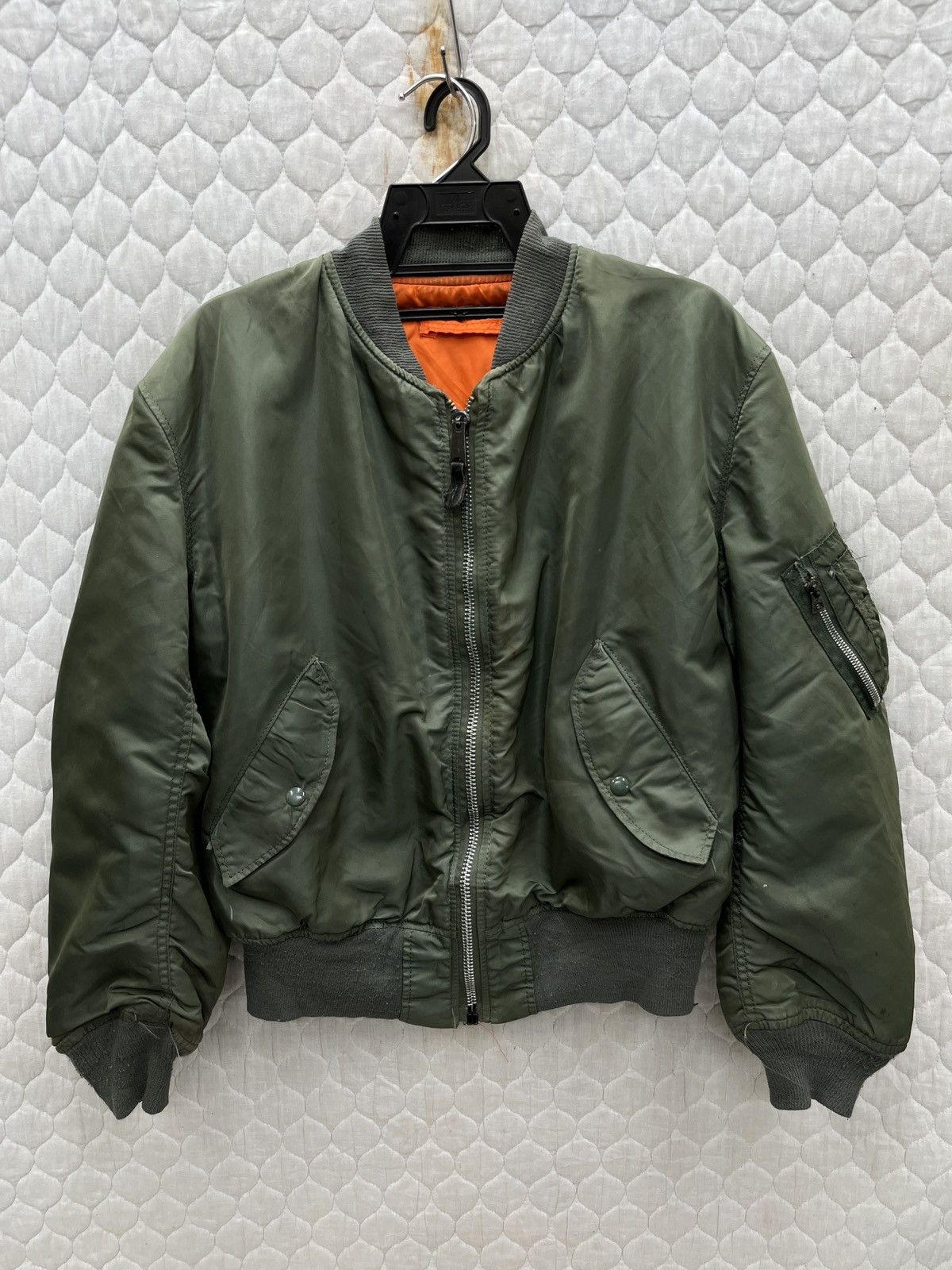 🔥🔥🔥STEALS VTG ALPHA INDUSTRIES MA1 FLIGHT JACKET